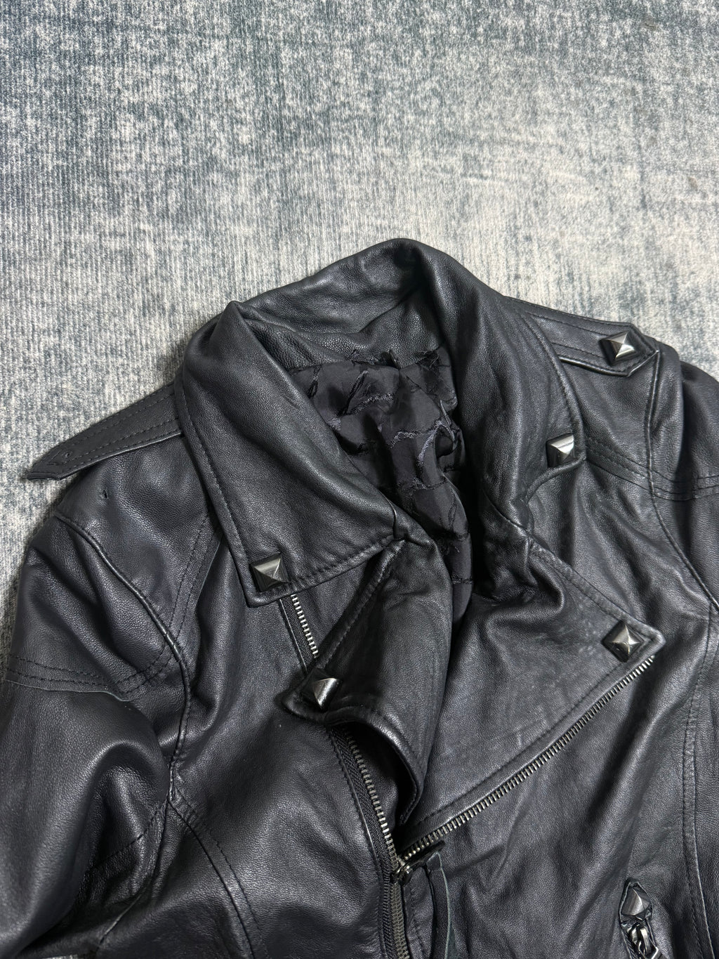 B2V- SPIRAL GIRL JACKET༒