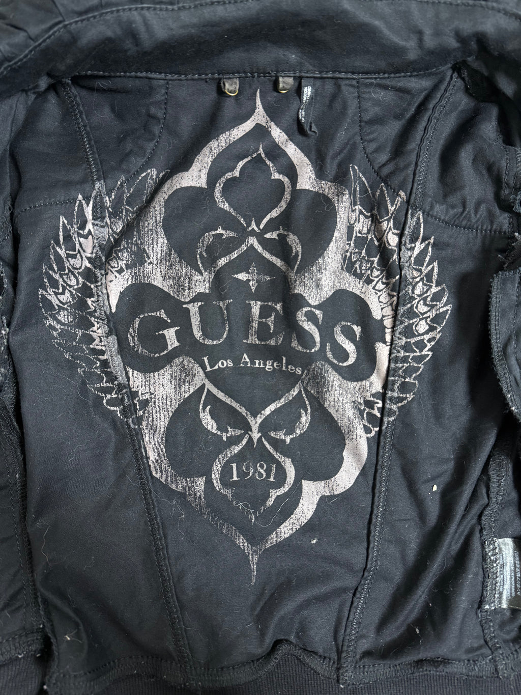 ༒guess༒