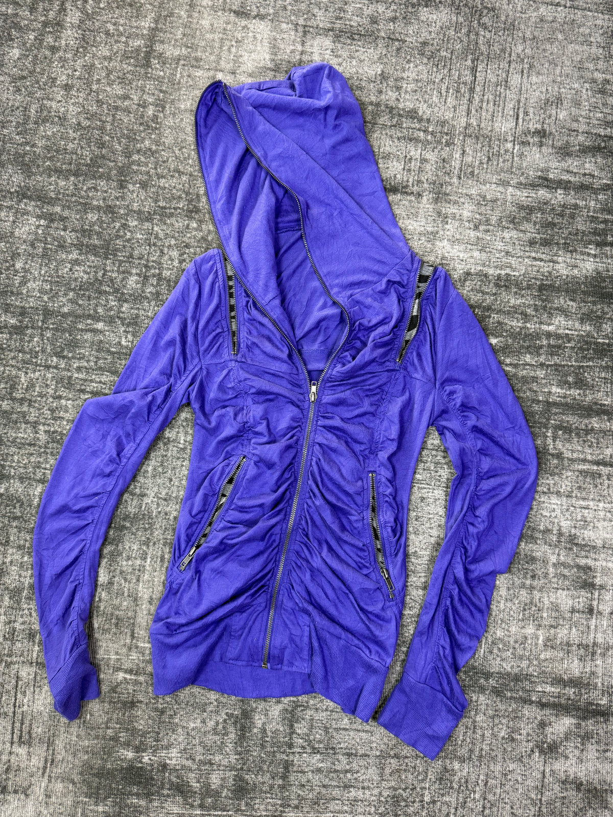 1001026BAD2WEAR