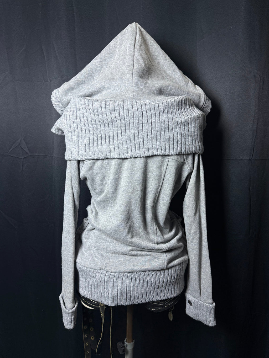 B2V-NAVANA HOODIE༒