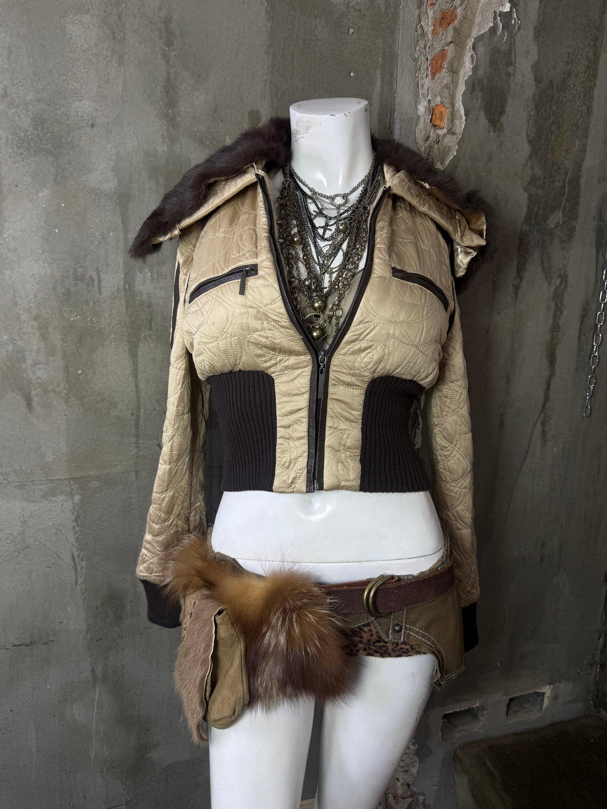 091026BAD2WEAR