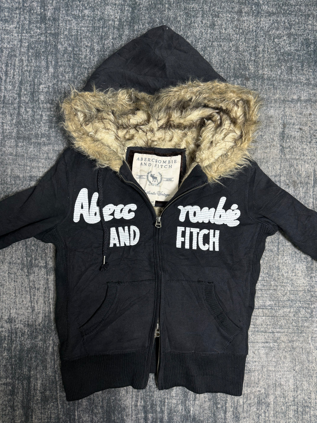 ABERCROMBIE༒