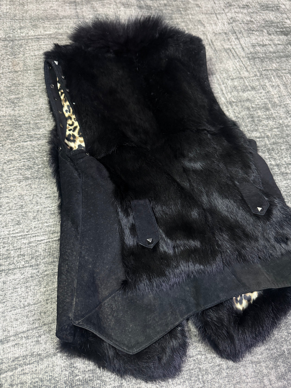 031026BAD2WEAR
