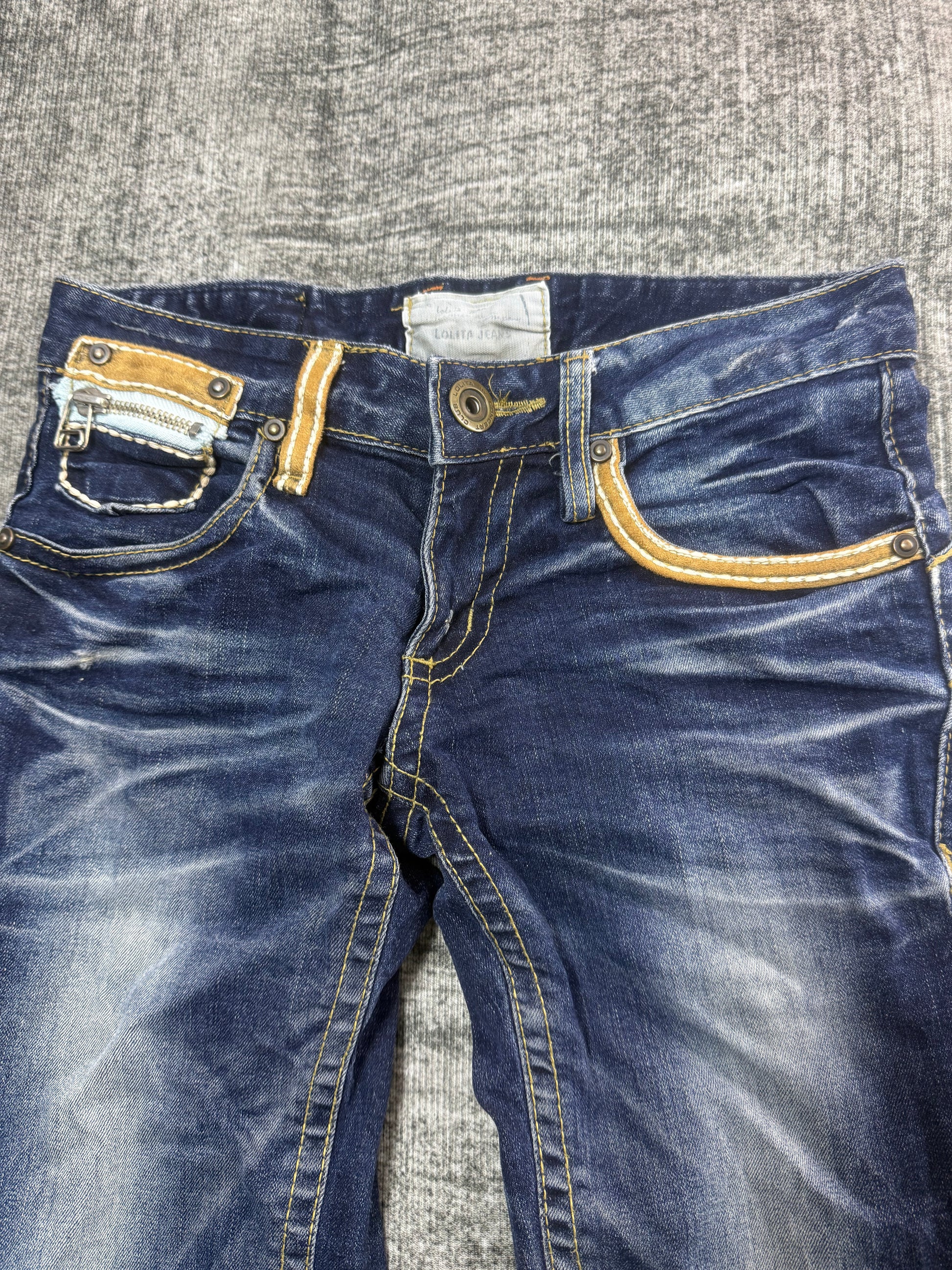 VTG F FLARE JEANS ༒
