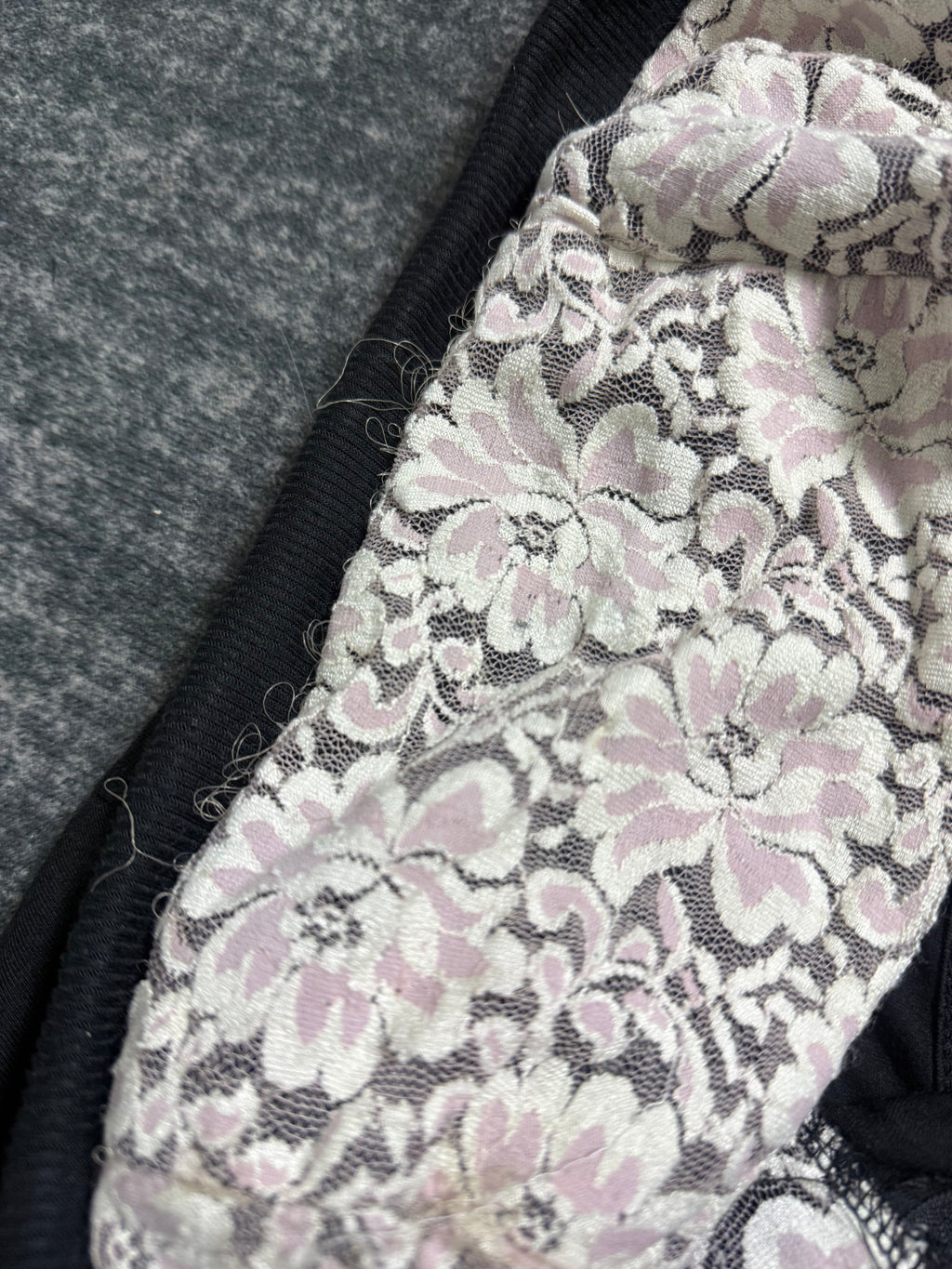 B2V-PRIVATE BEACH HOODIE༒