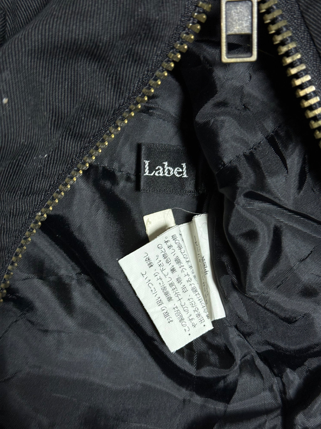 B2V- MAIA LABLE JACKET༒