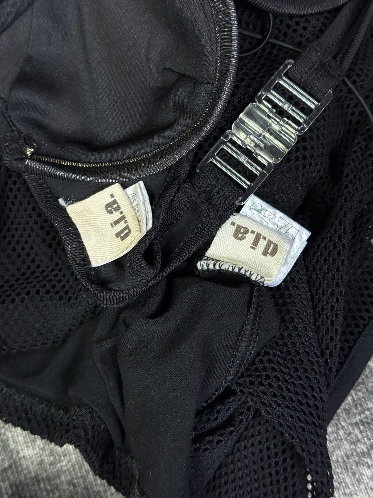 2520926BAD2WEAR