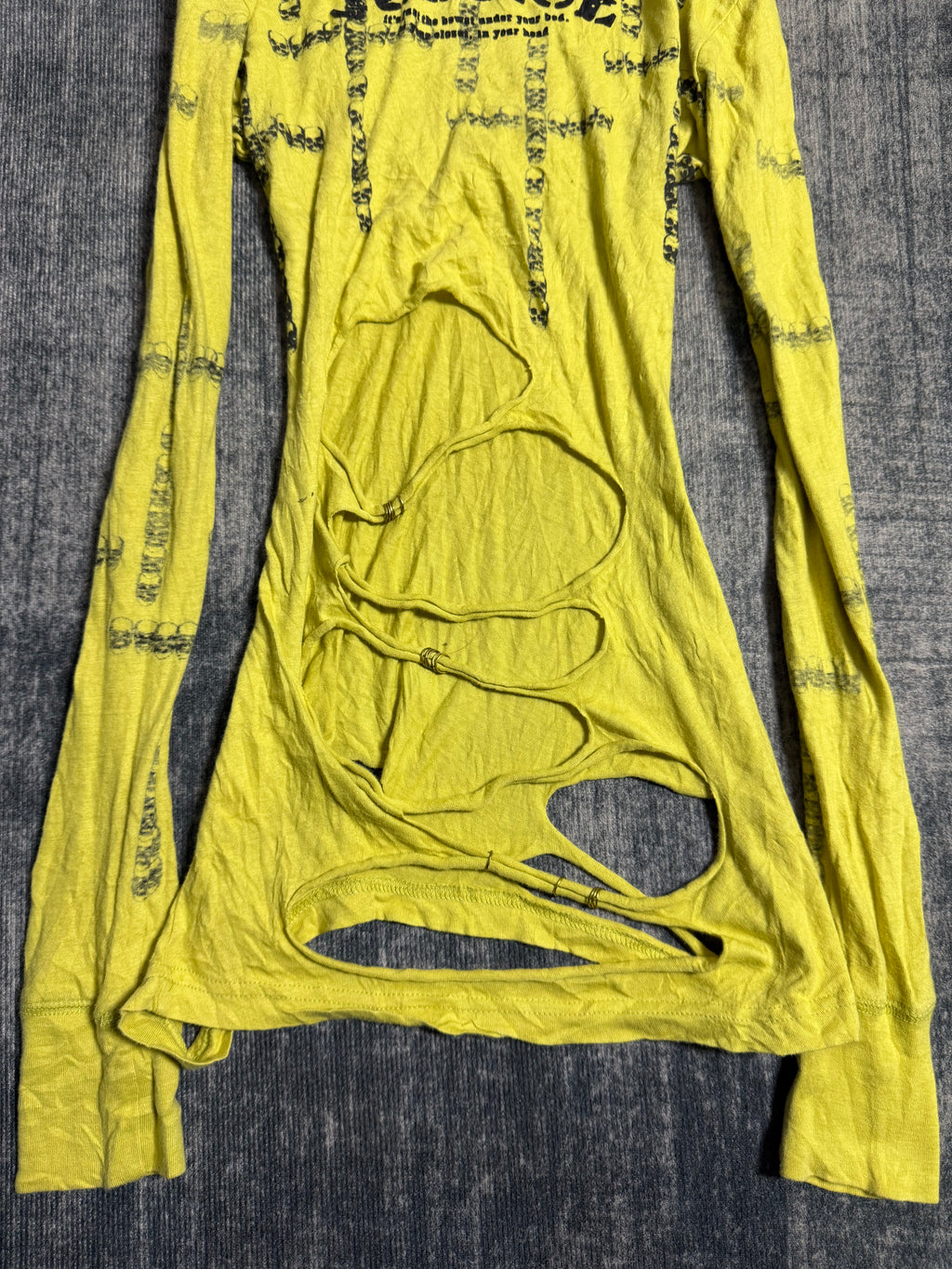 B2V-CALM HOODIE༒ 
 *RARE*