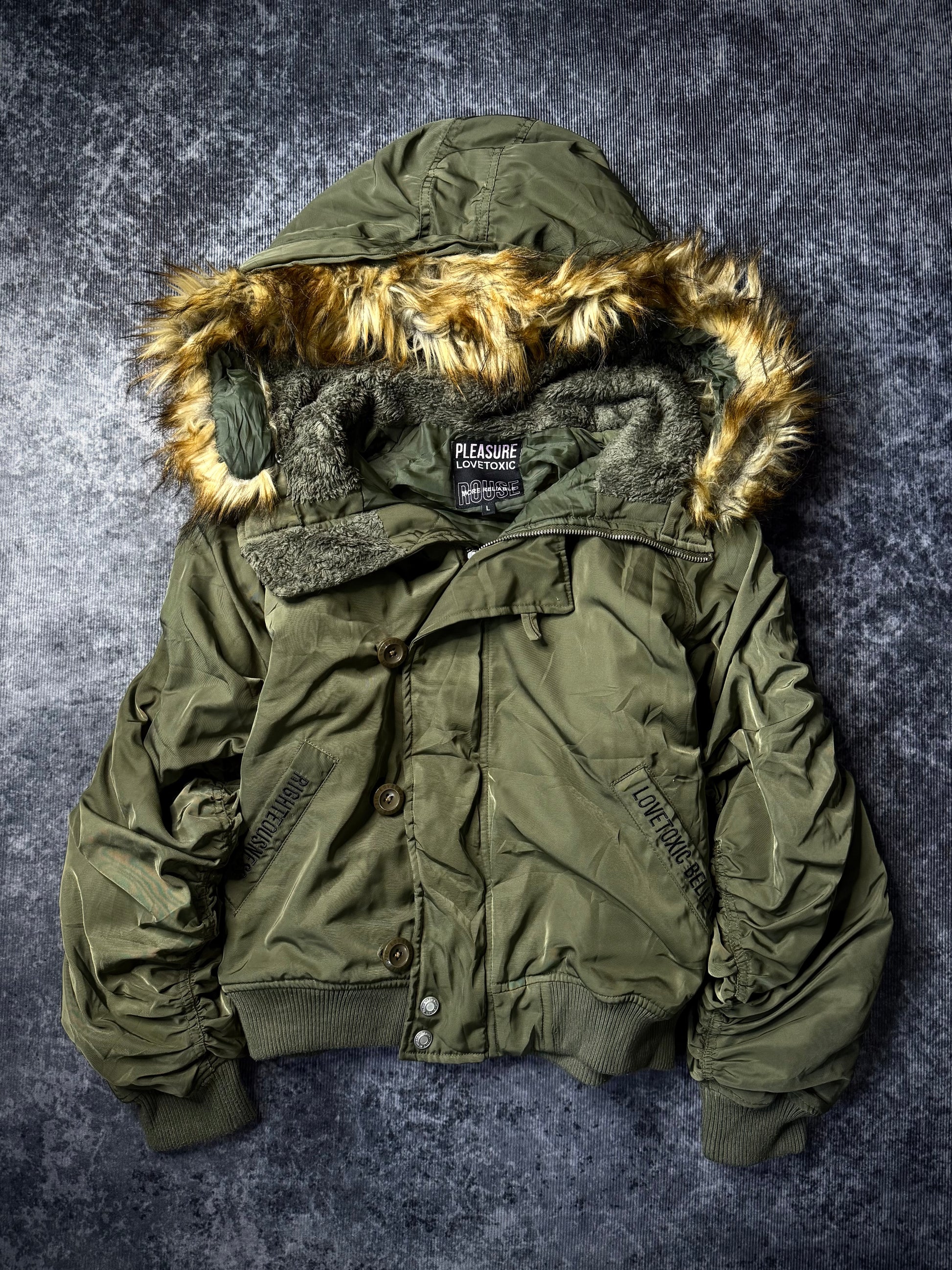690726BAD2WEAR