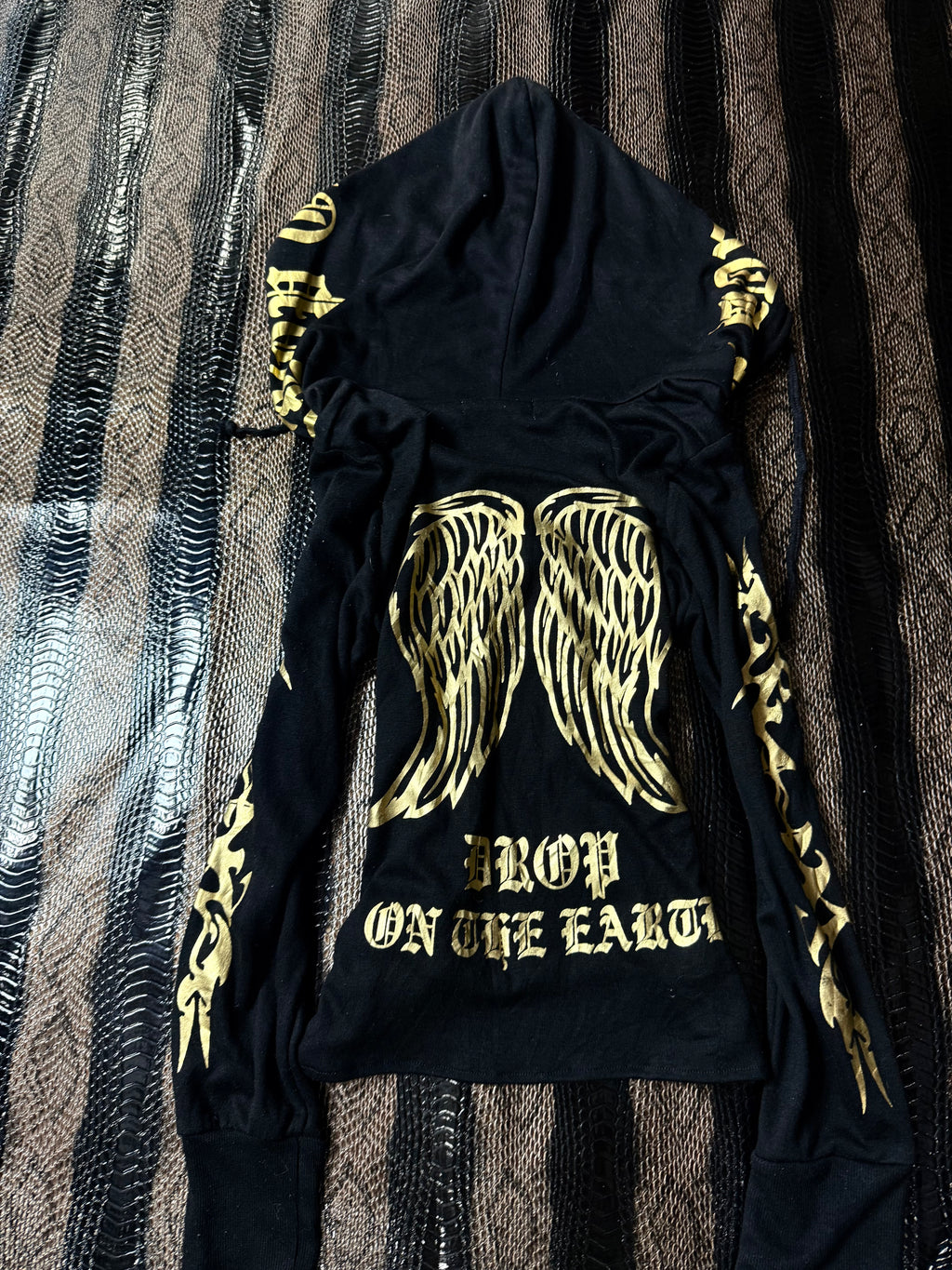 730626BAD2WEAR