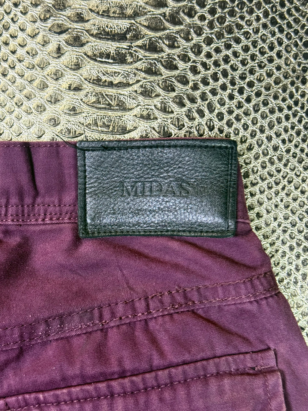 1970926BAD2WEAR
