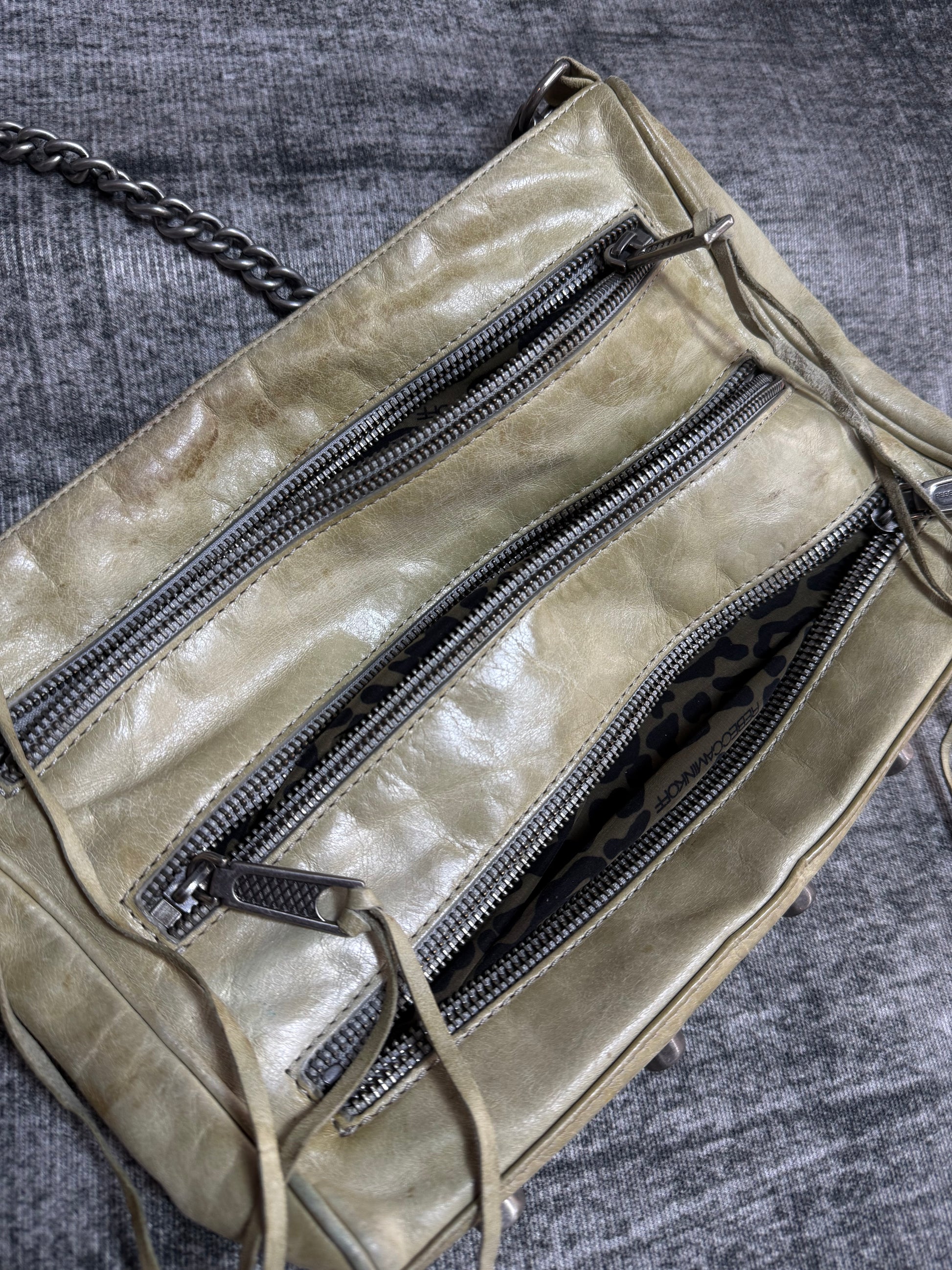 REBECCAMINKOFF MULTIPLY ZIP BAG