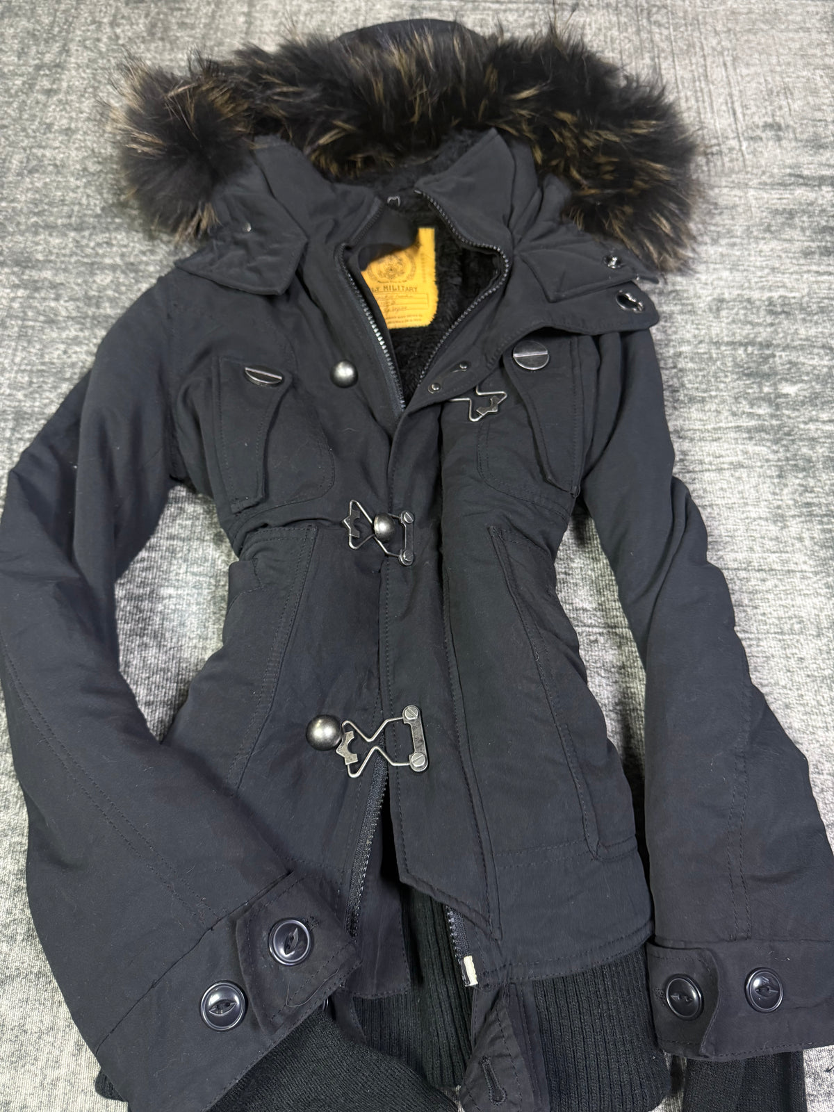 221026BAD2WEAR