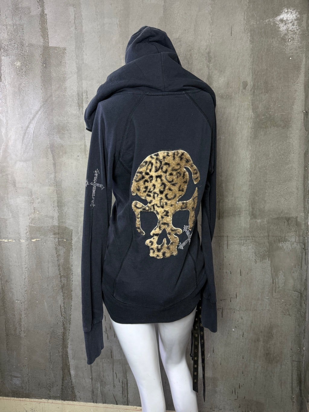 2430926BAD2WEAR