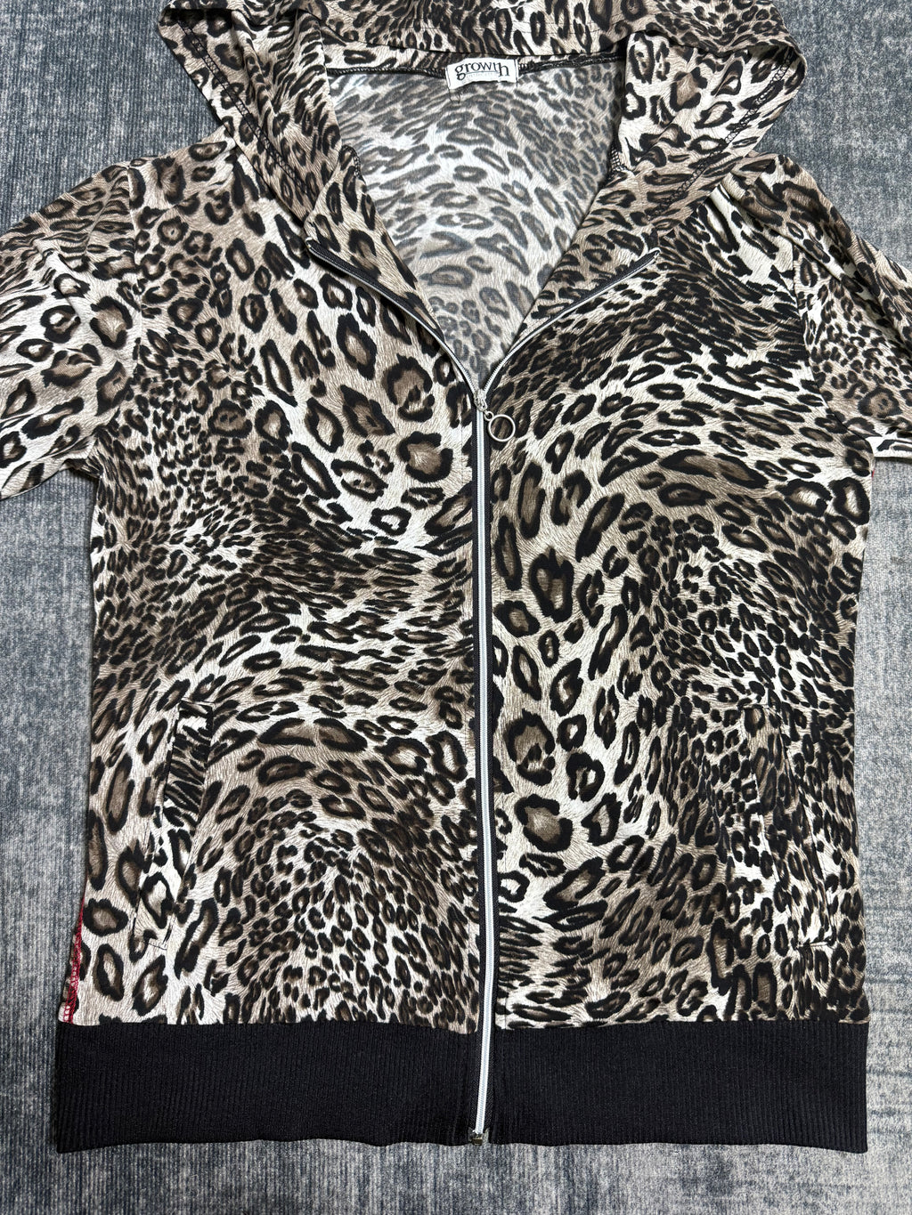 B2V-GROWTH HOODIE༒