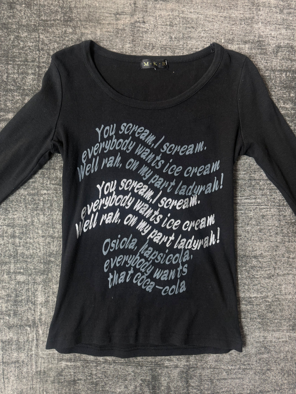 520926BAD2WEAR
