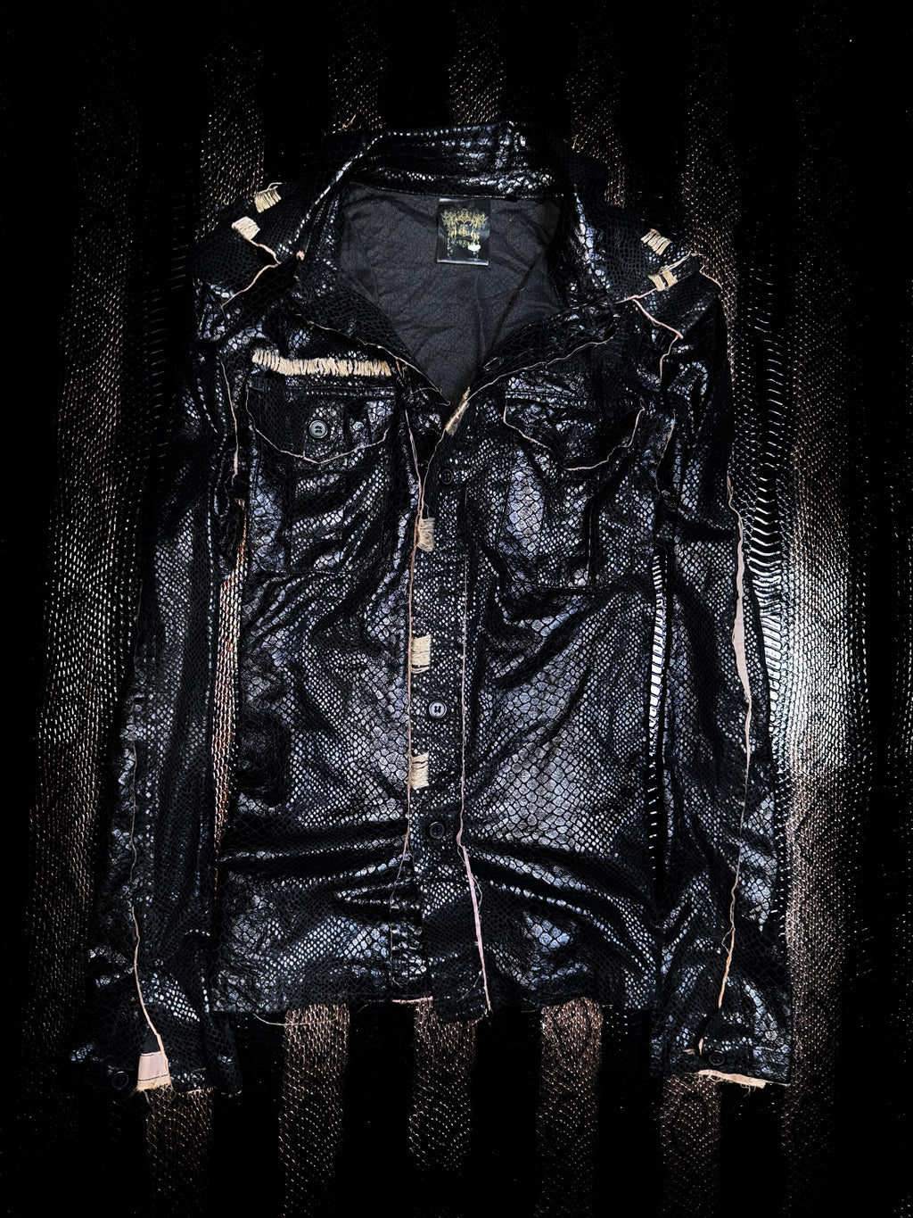 Snake Texture Shirt༒