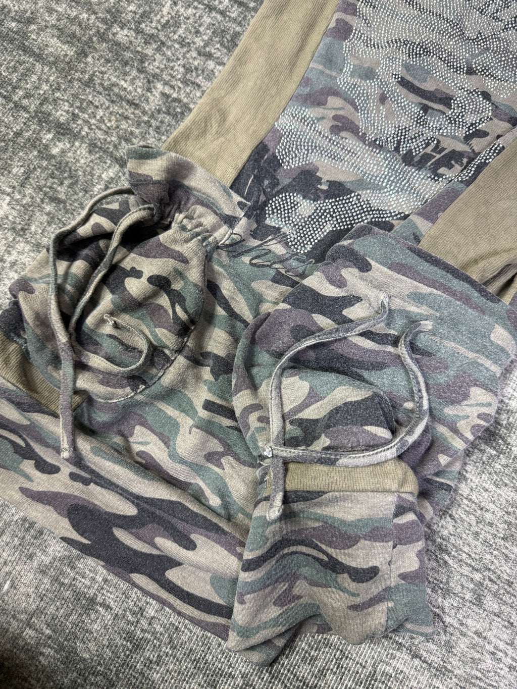 2310926BAD2WEAR
