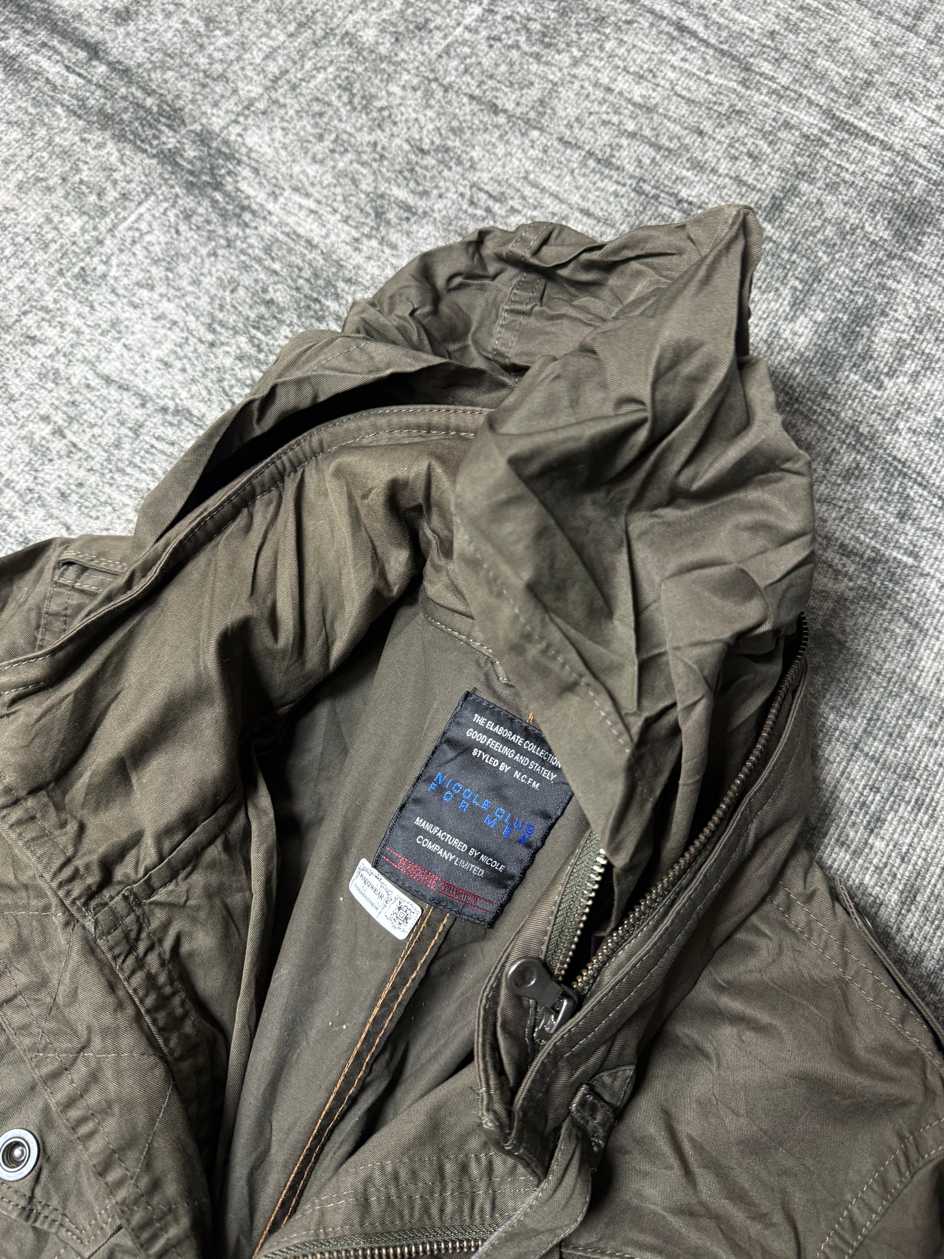 840826BAD2WEAR