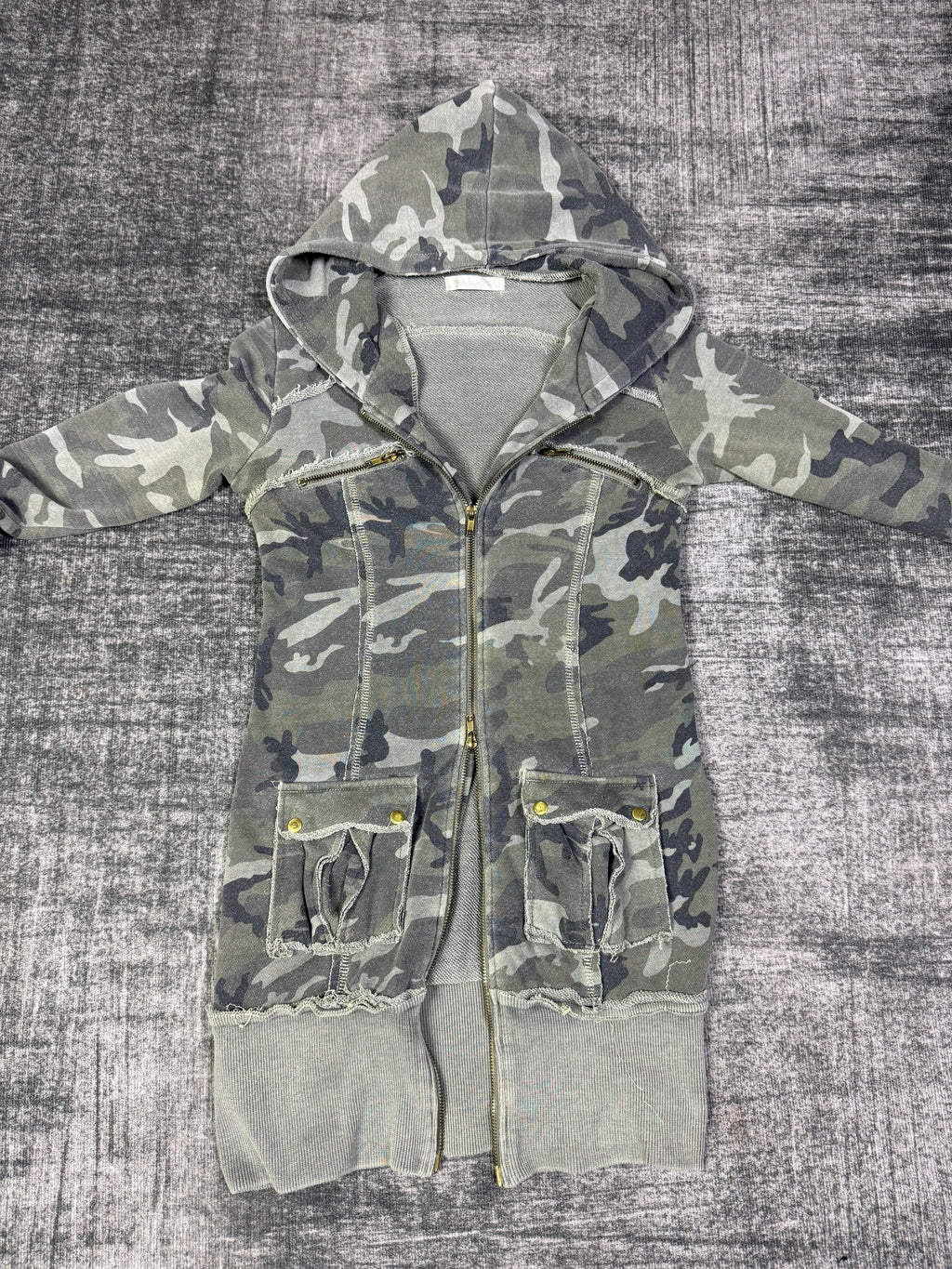 2300926BAD2WEAR