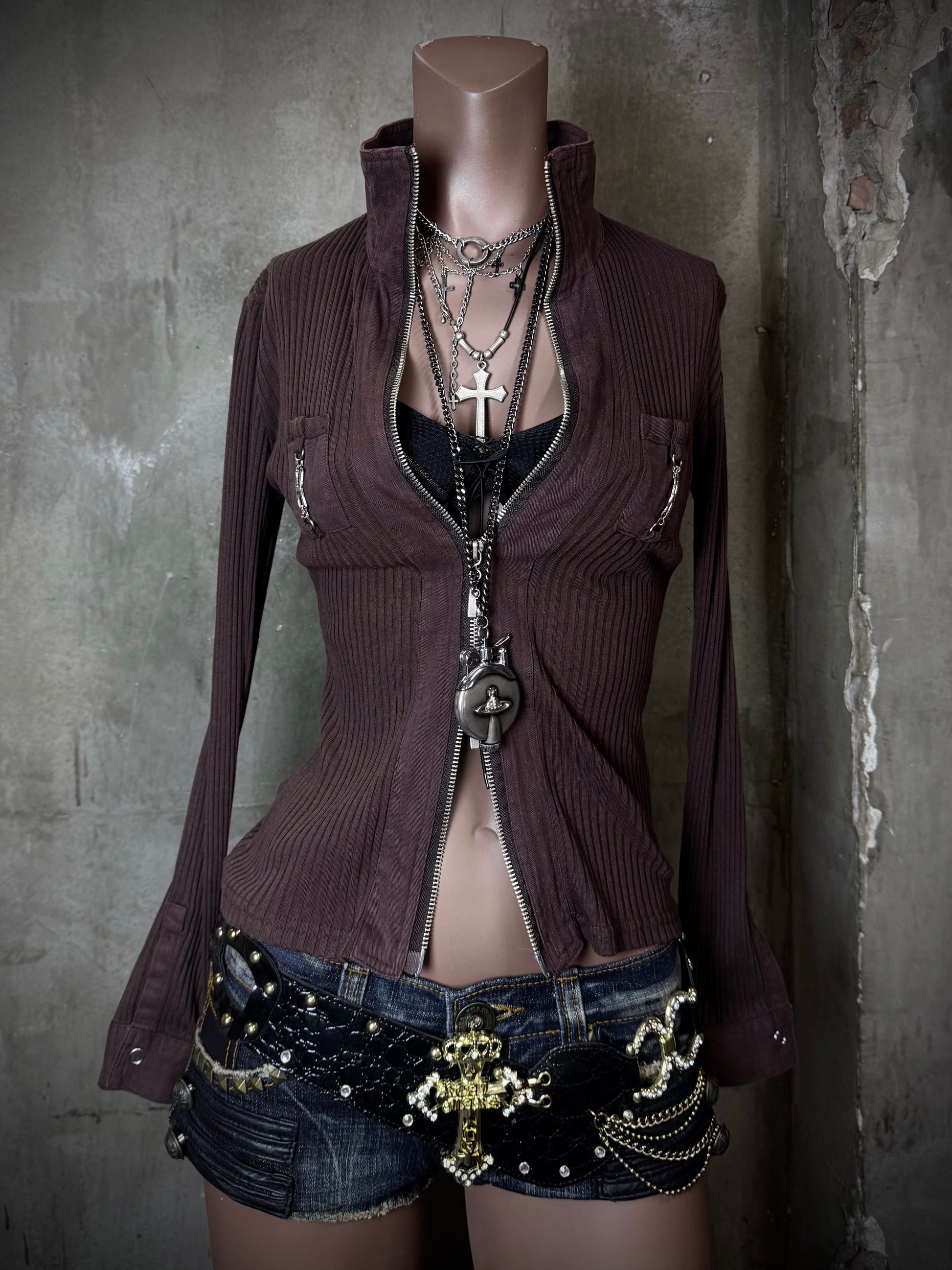 890826BAD2WEAR