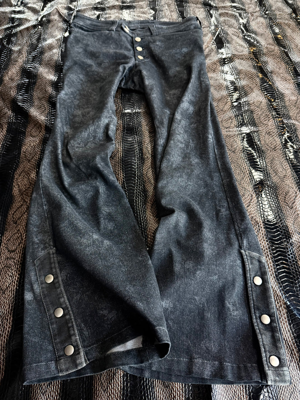 260626BAD2WEAR