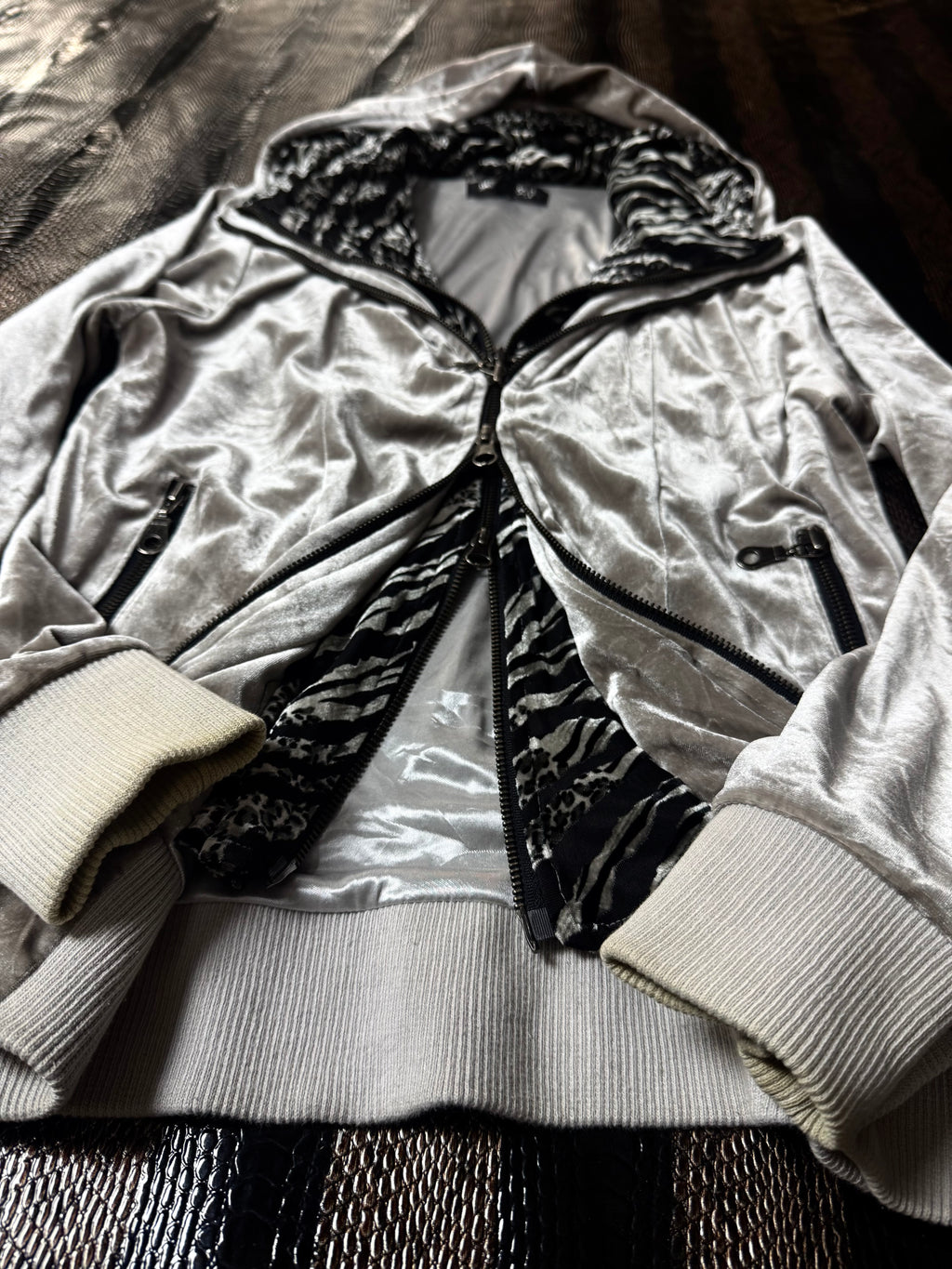 850626BAD2WEAR