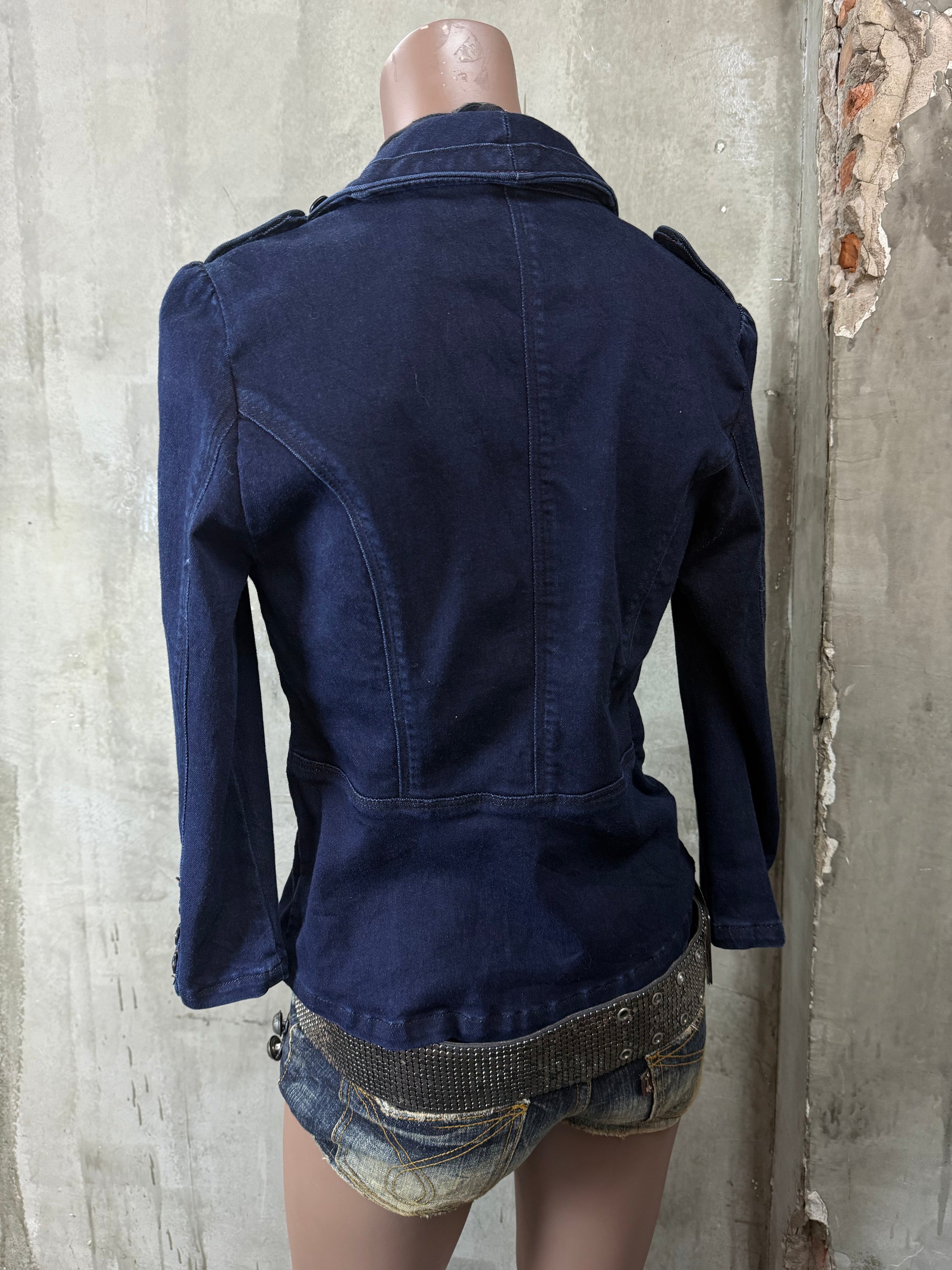 530926BAD2WEAR