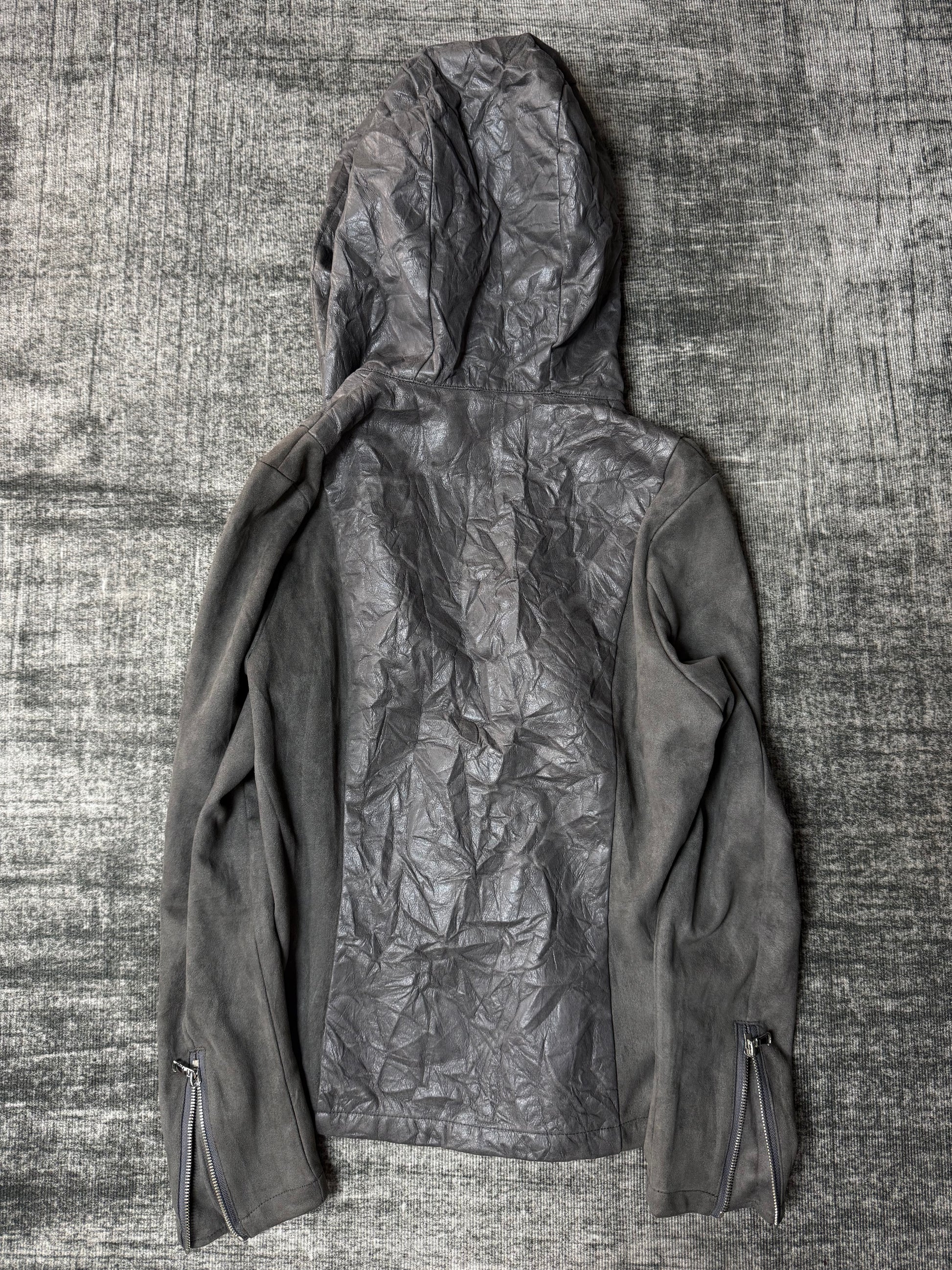 820826BAD2WEAR