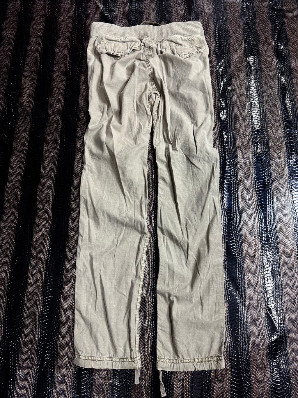 330626BAD2WEAR