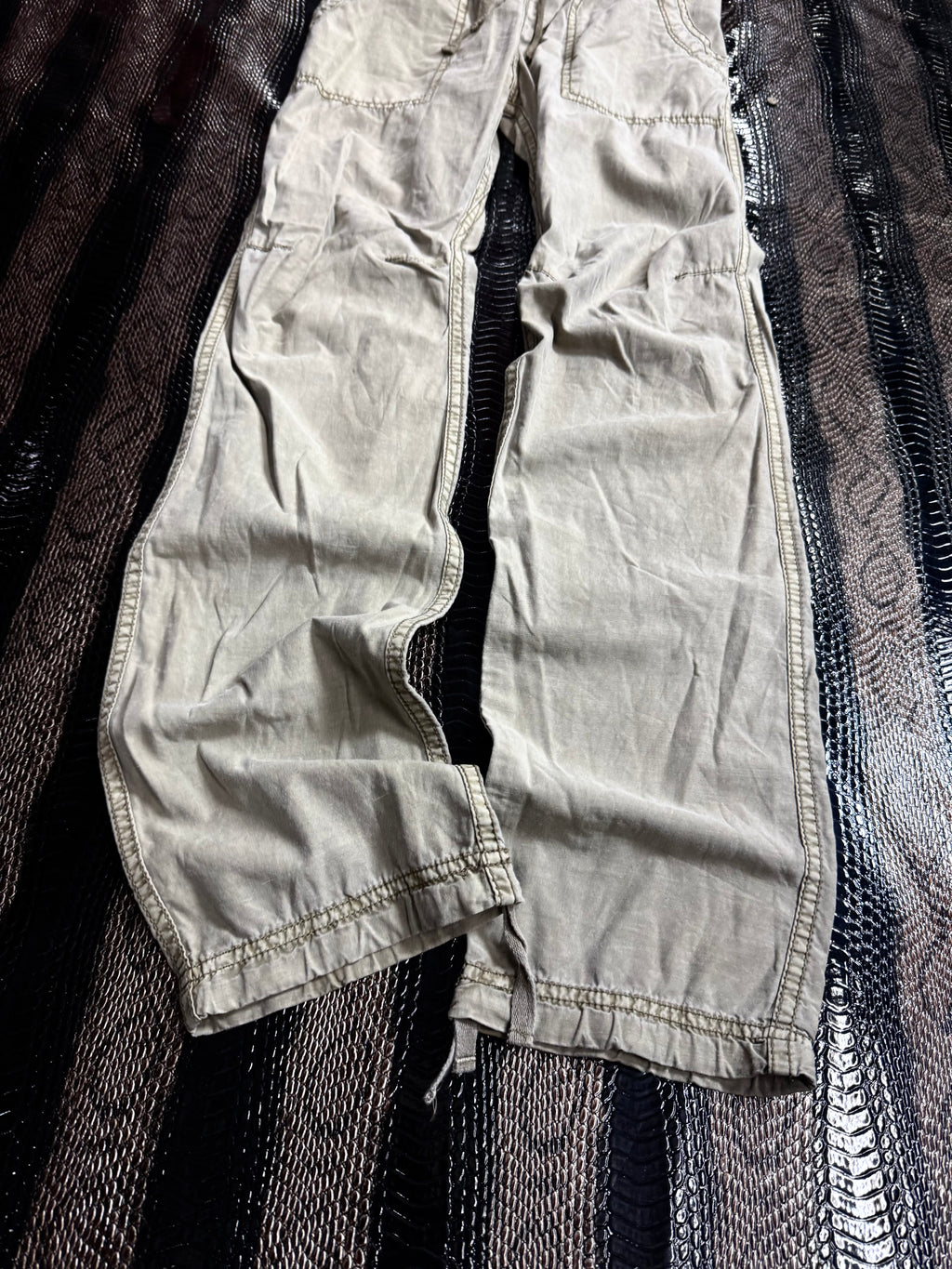 330626BAD2WEAR