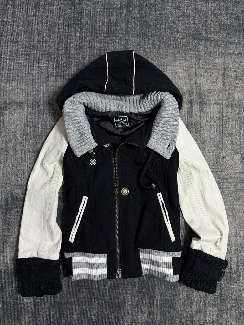 B2V- MAISON GLIFY JACKET༒
