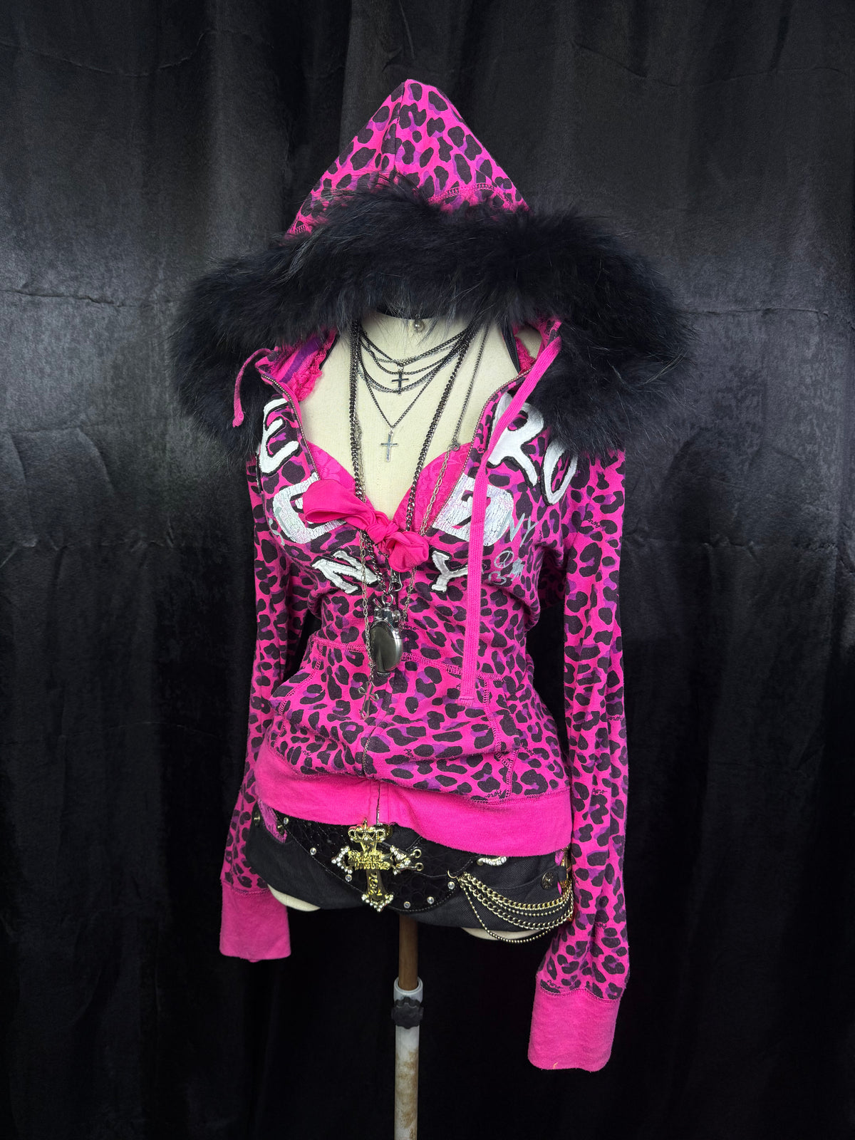 1021026BAD2WEAR