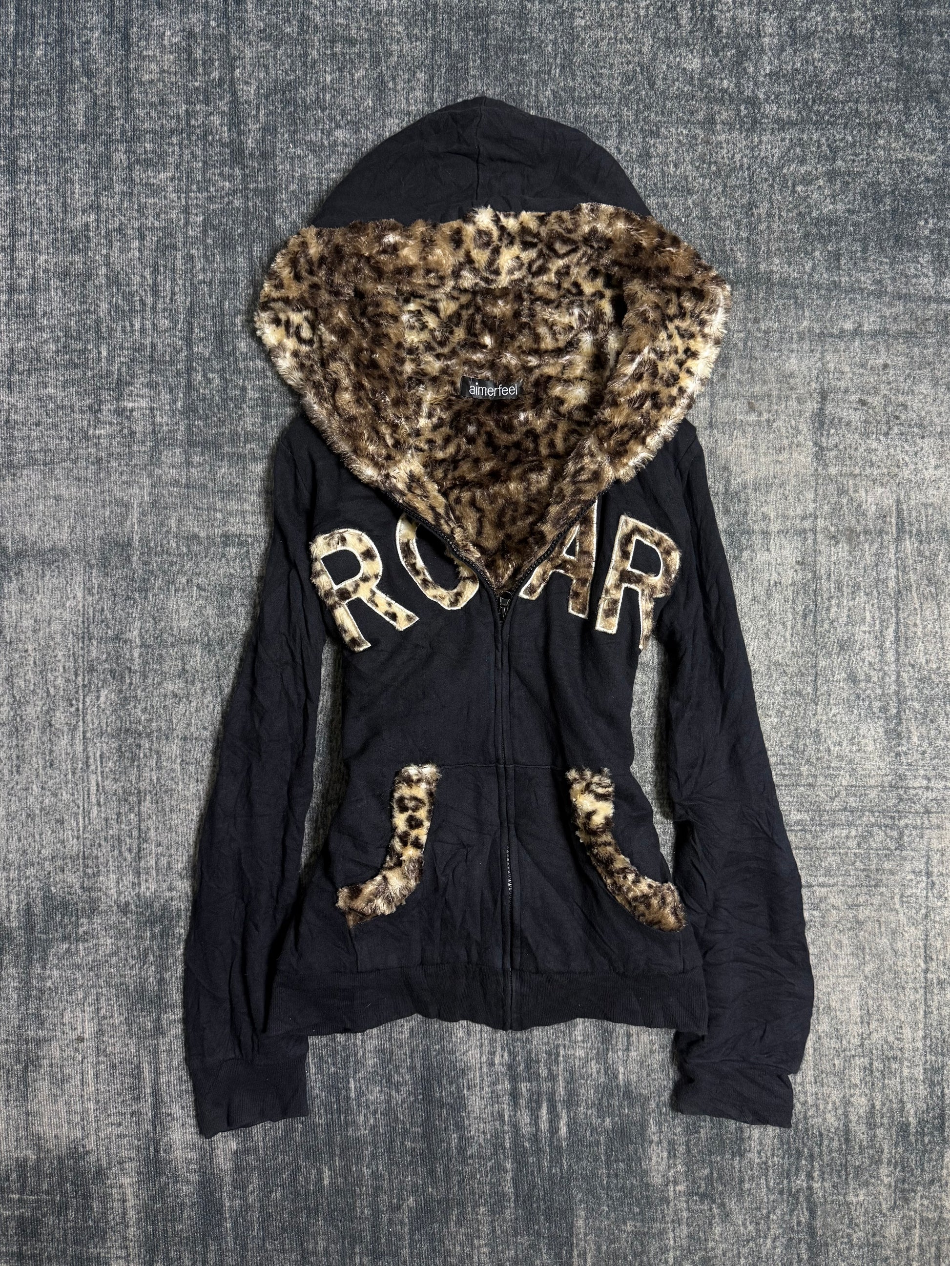 B2V-AIMERFEEL HOODIE ༒