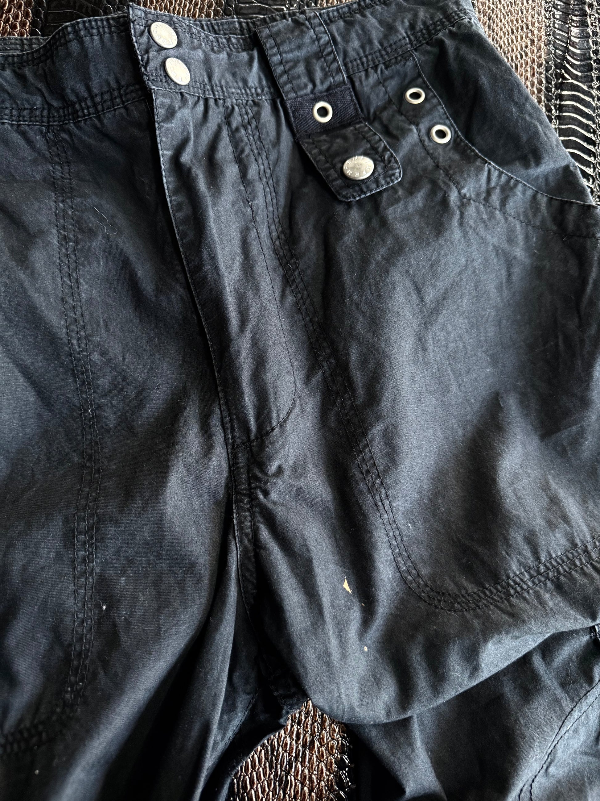 460626BAD2WEAR