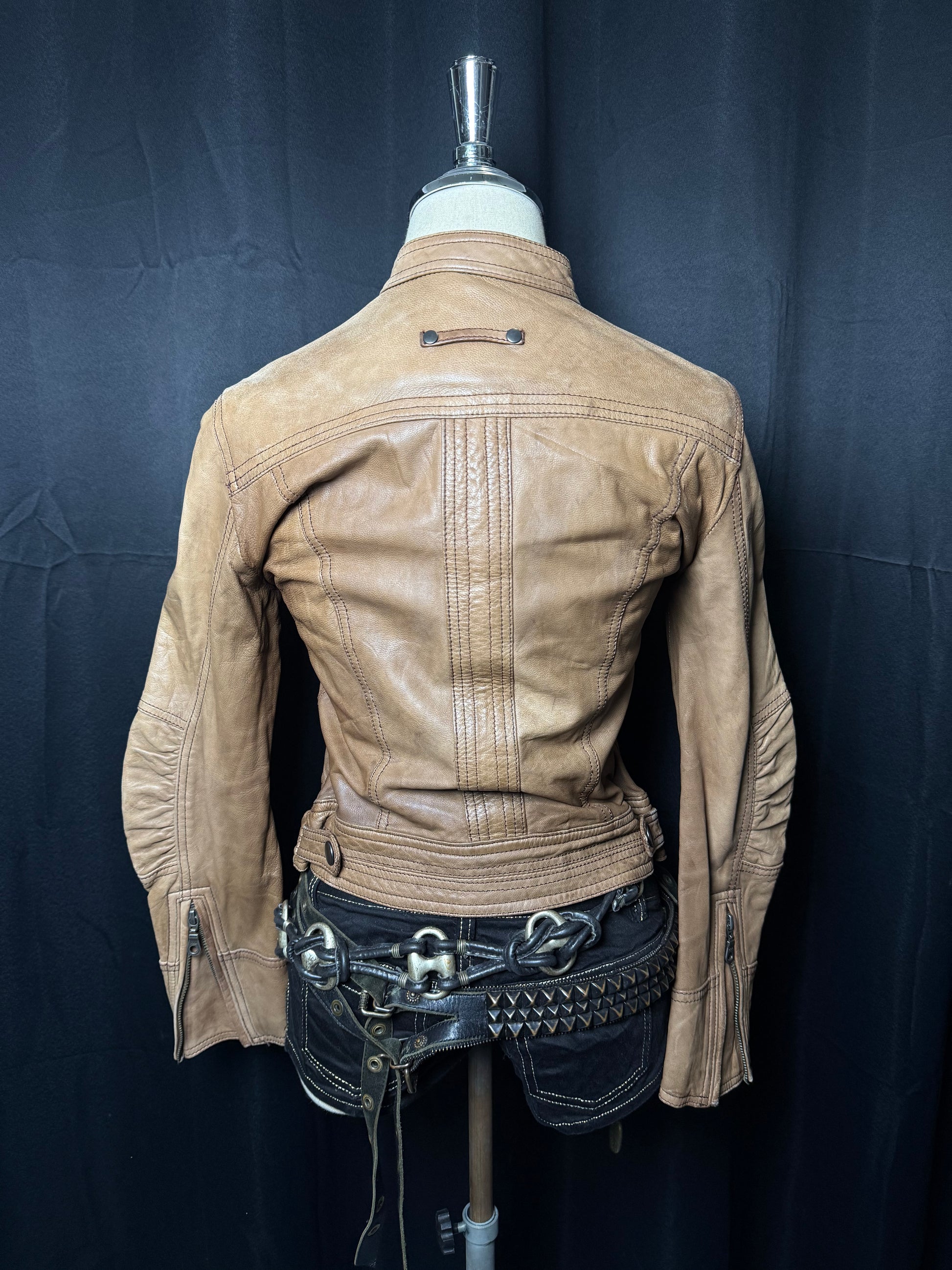 B2V-LUXE LEATHER JACKET ༒