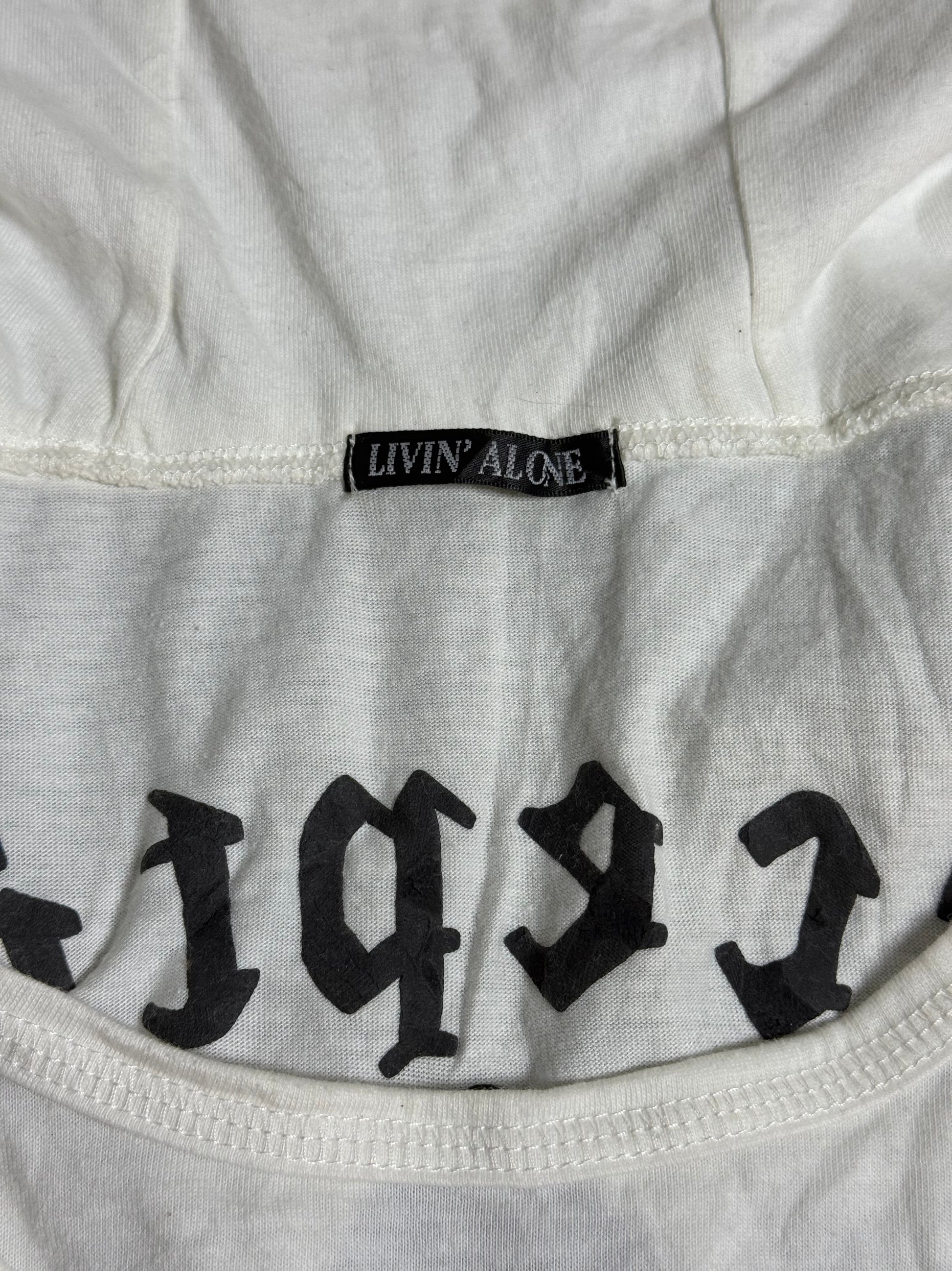 B2V- LIVIN ALONE HOODIE༒