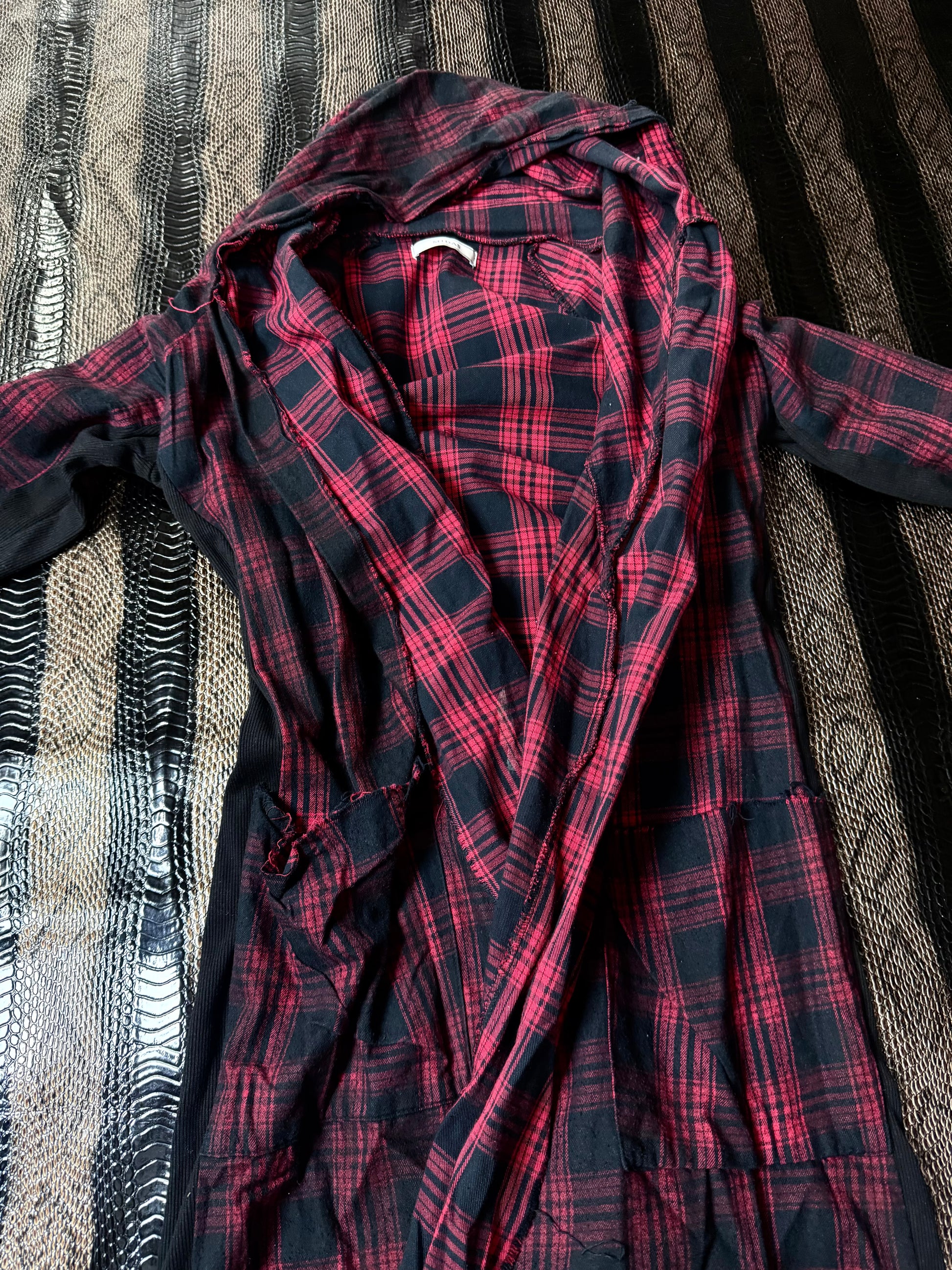 870626BAD2WEAR