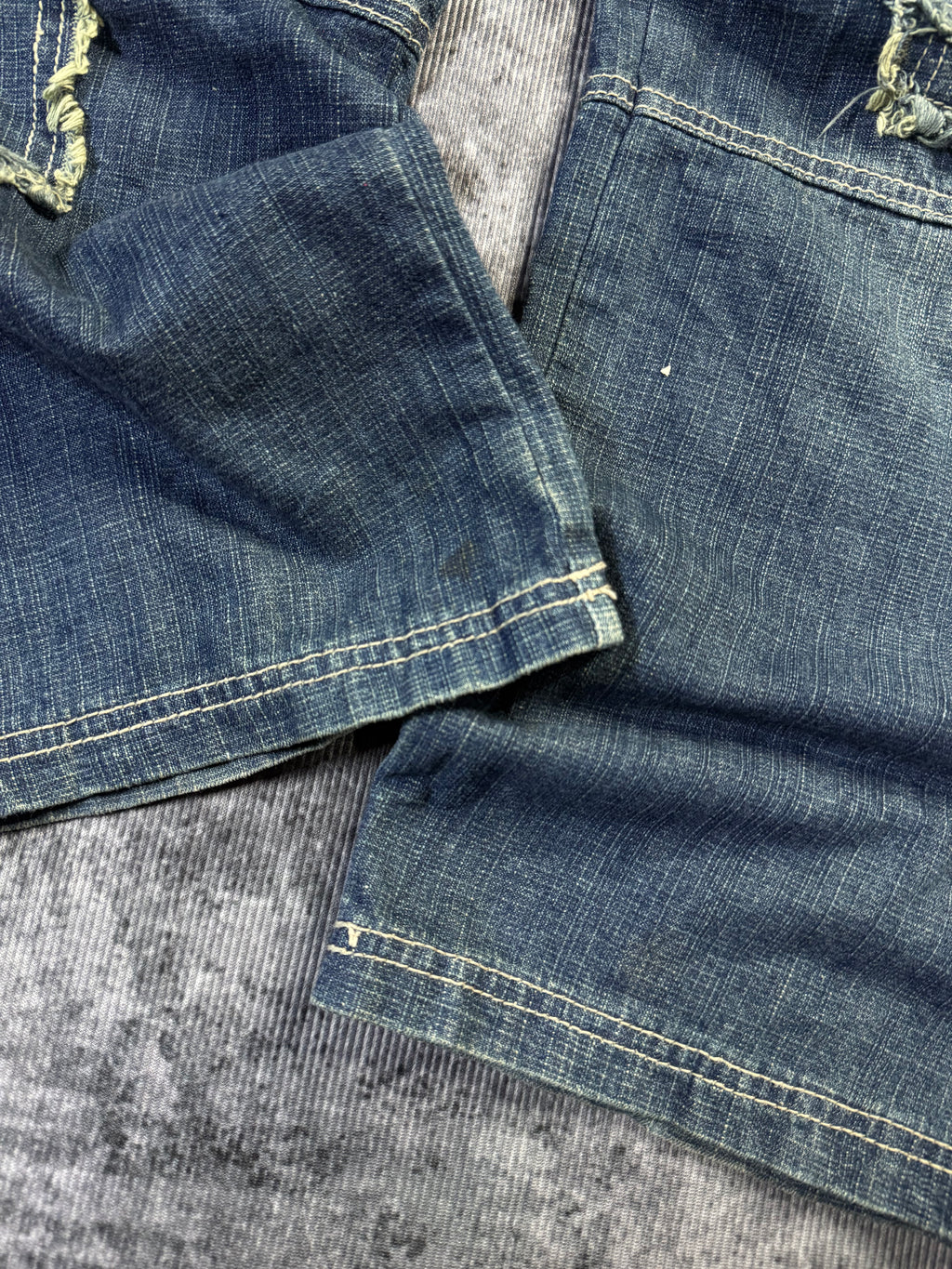 050726BAD2WEAR