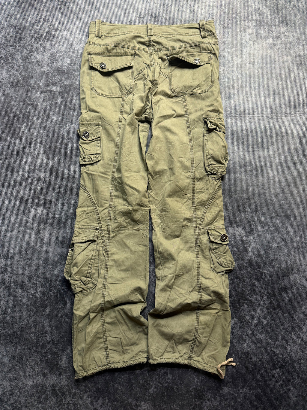 020826BAD2WEAR