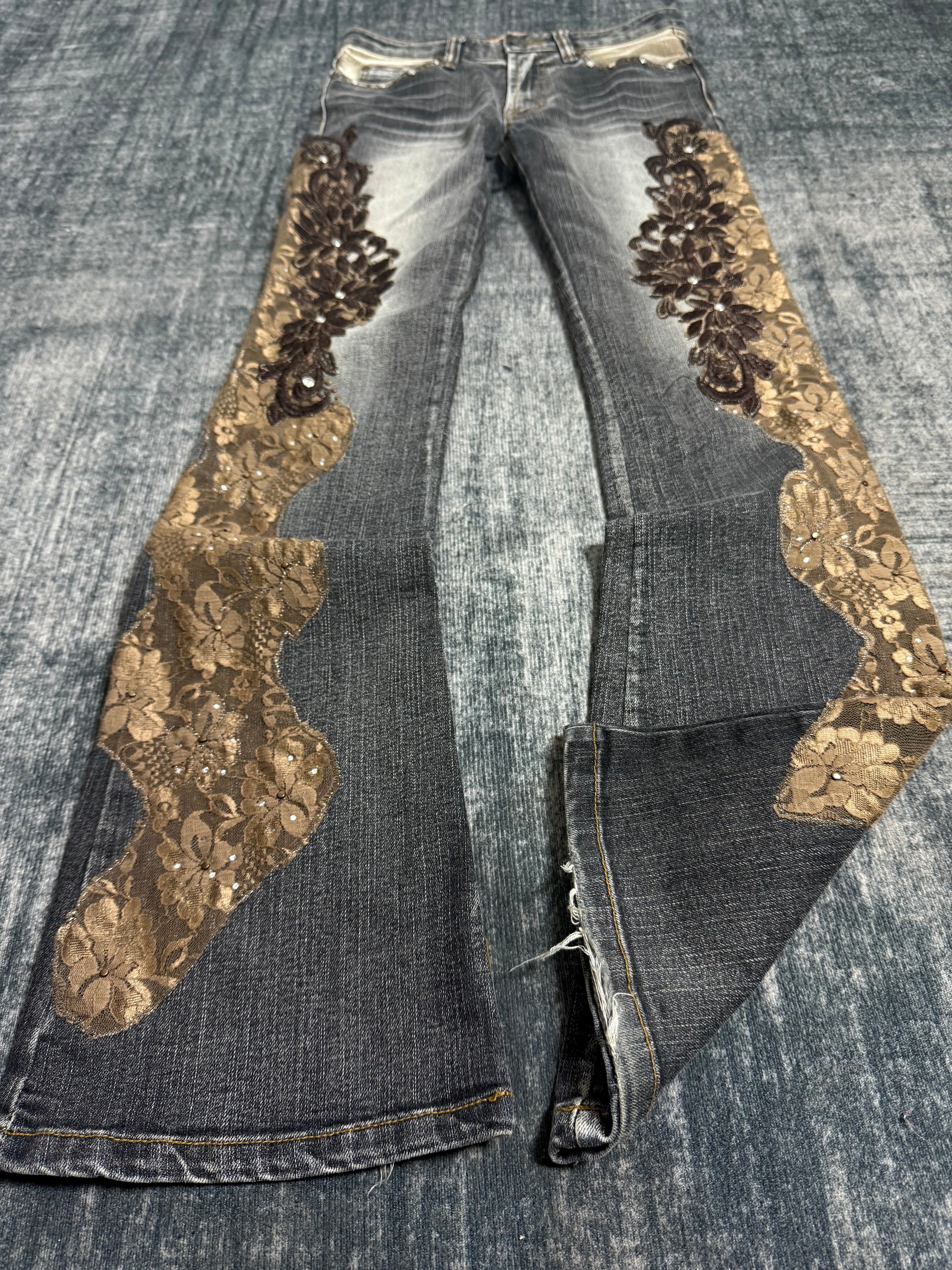 ༒⚜️༒
 𝗦𝗜𝗭𝗘 (𝗜𝗡𝗖𝗛𝗘𝗦) :