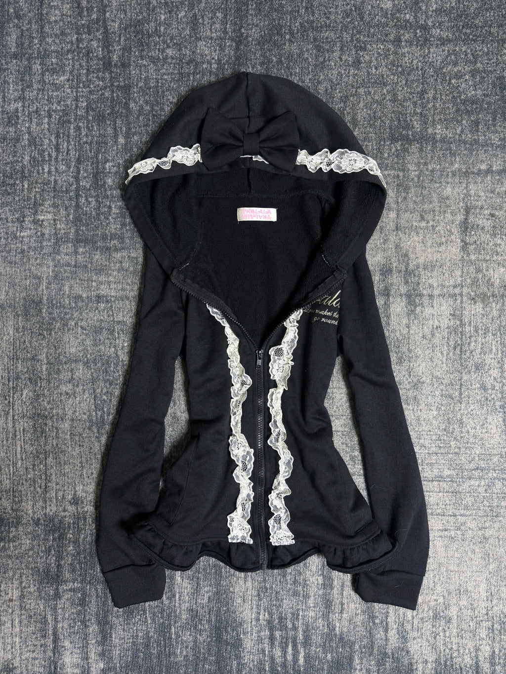 B2V-TRALALA HOODIE༒