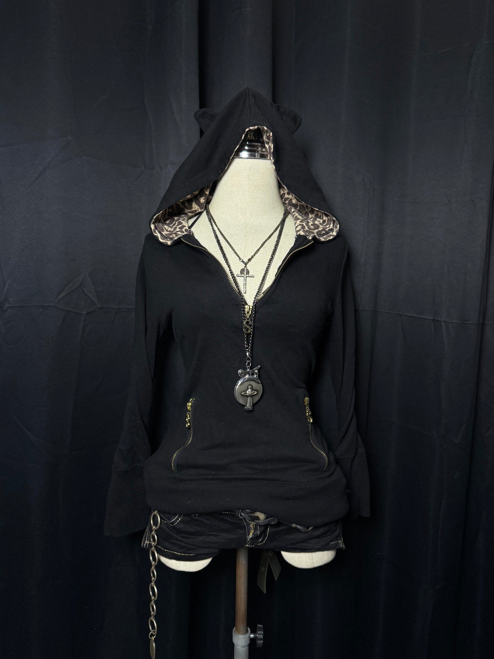 B2V-GAHY GAL HOODIE༒