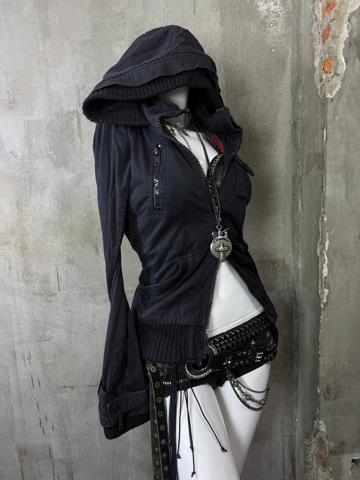 2450926BAD2WEAR