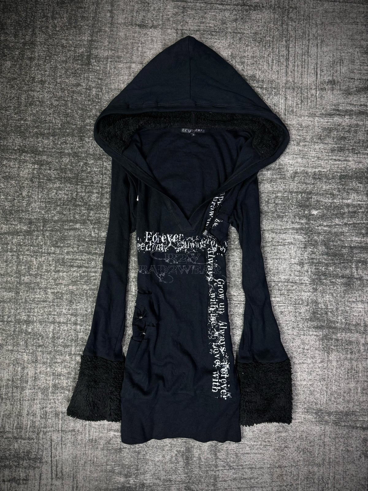 2210926BAD2WEAR