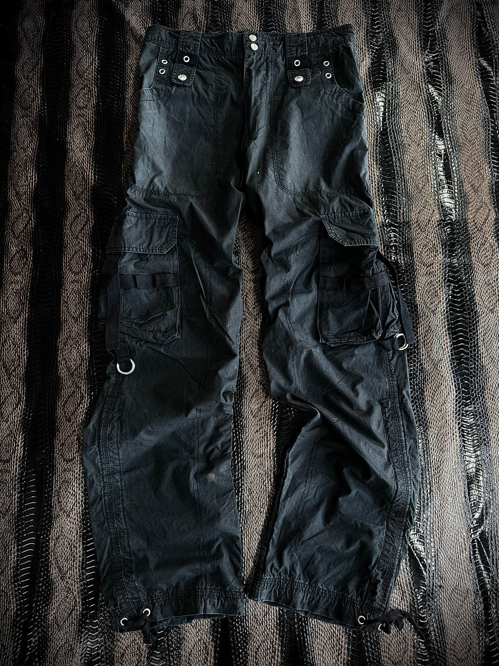 460626BAD2WEAR sold to alpha