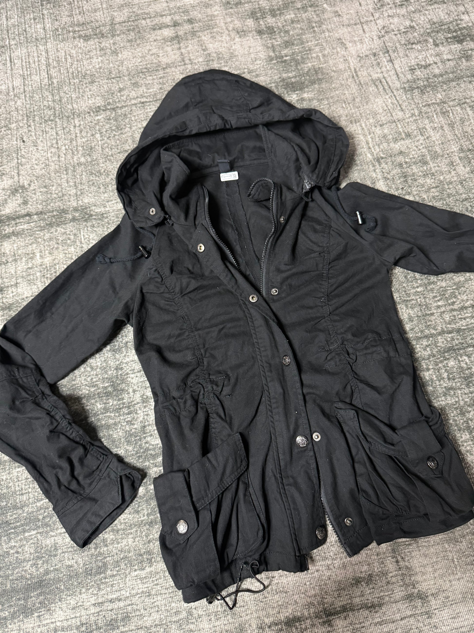 600826BAD2WEAR