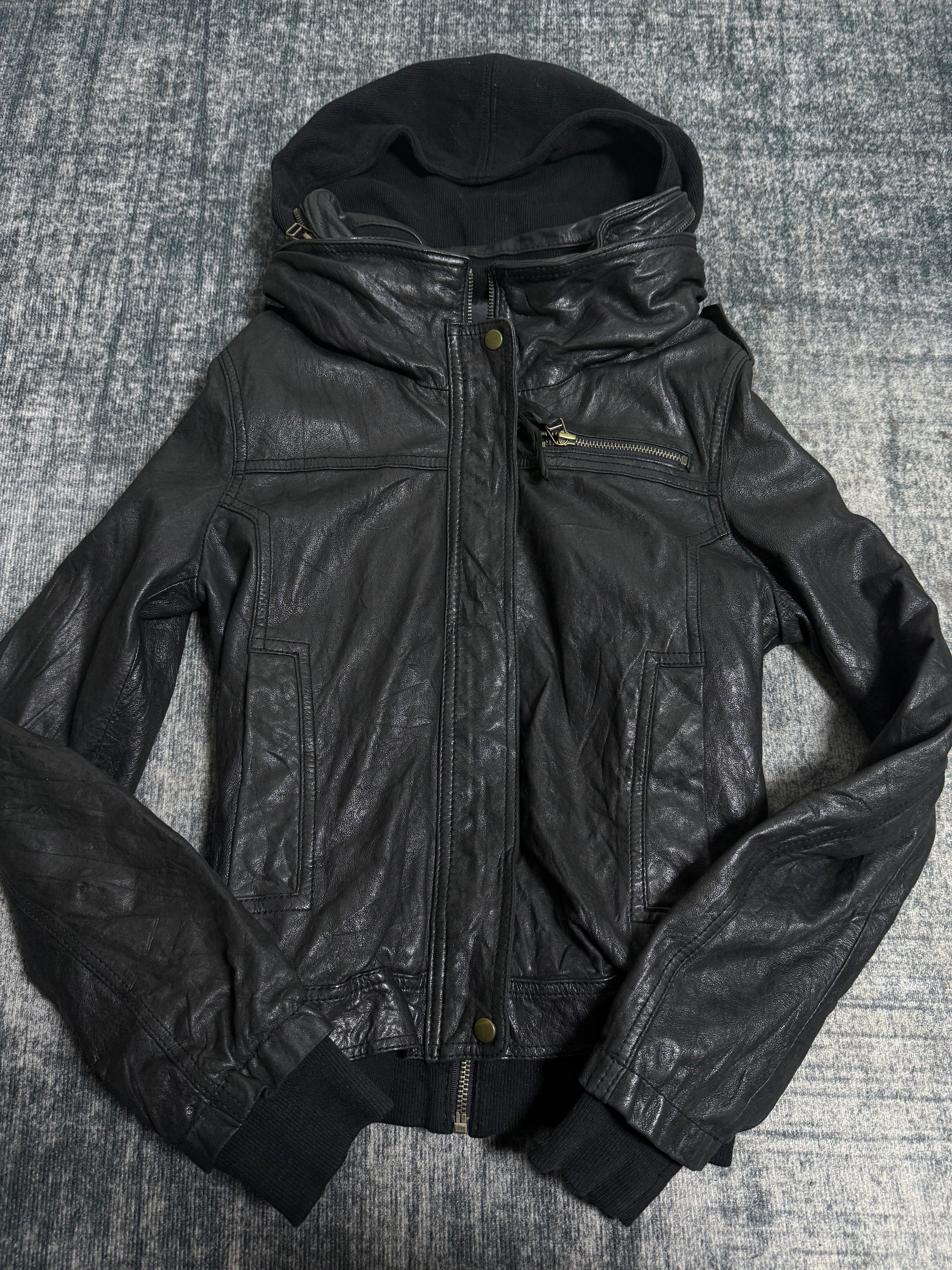 B2V-LEATHER JACKET ༒
