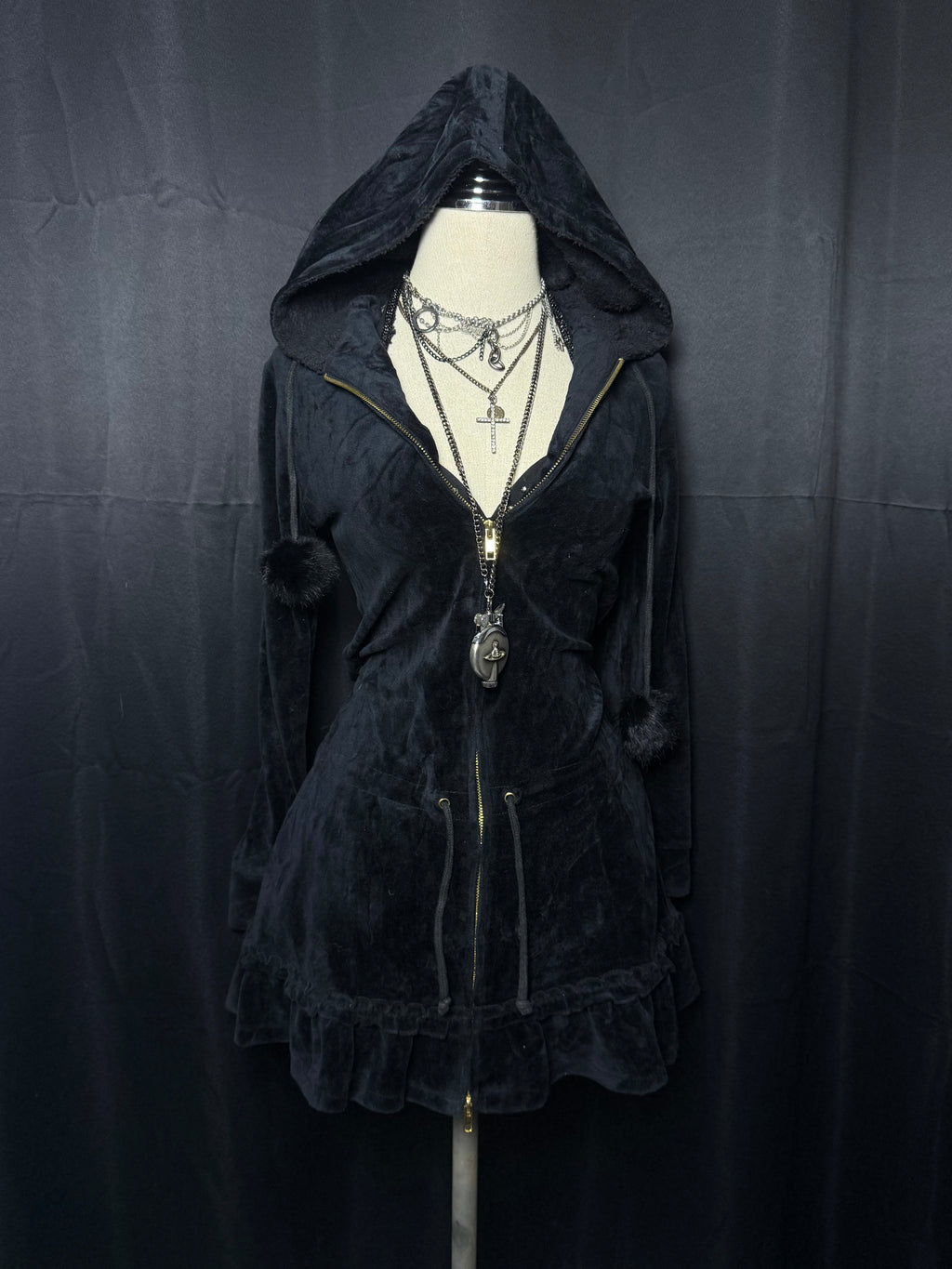 B2V- LIZ LISA HOODIE ༒