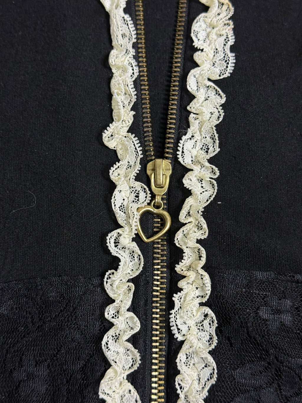 B2V-JOKY GAL HOODIE༒